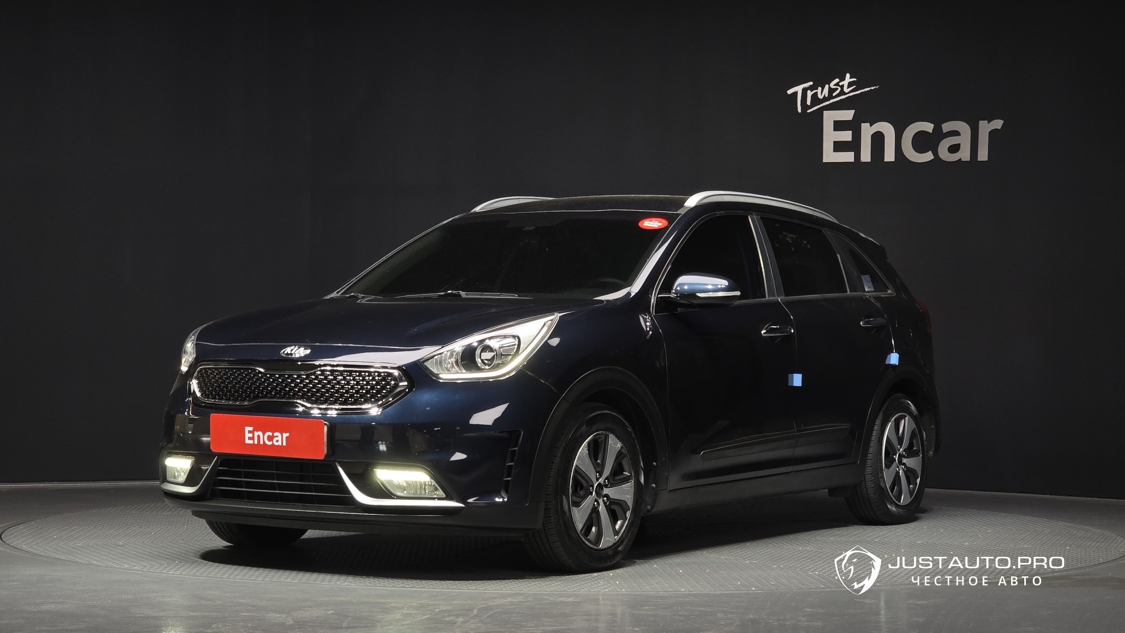 Автомобиль Kia Niro