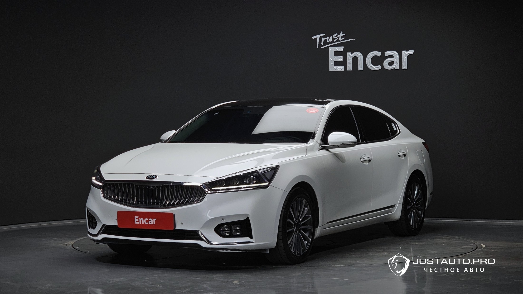Автомобиль Kia K7