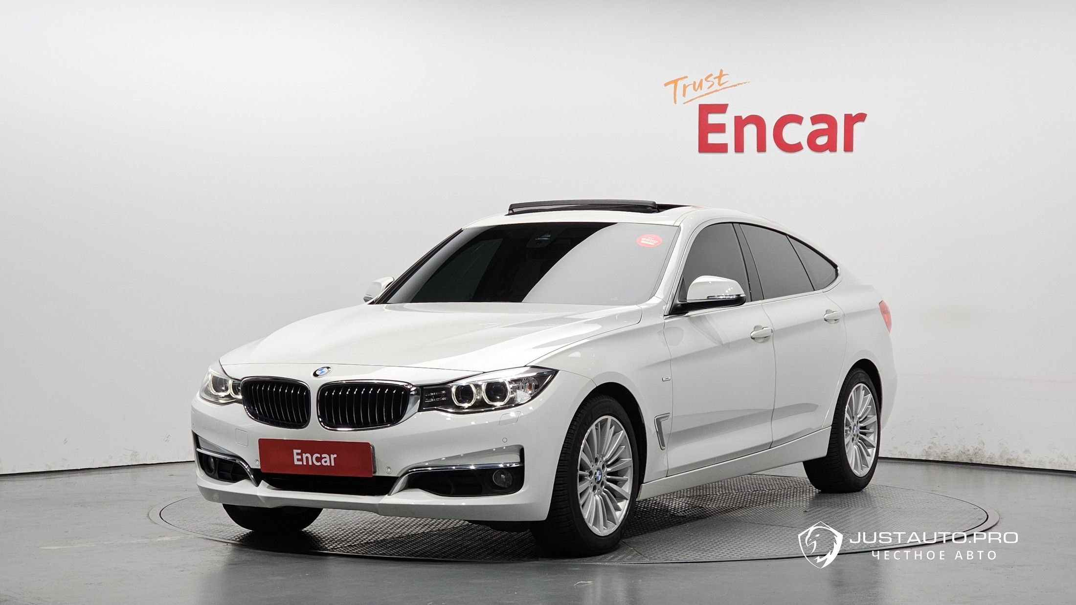 Автомобиль BMW Gran Turismo