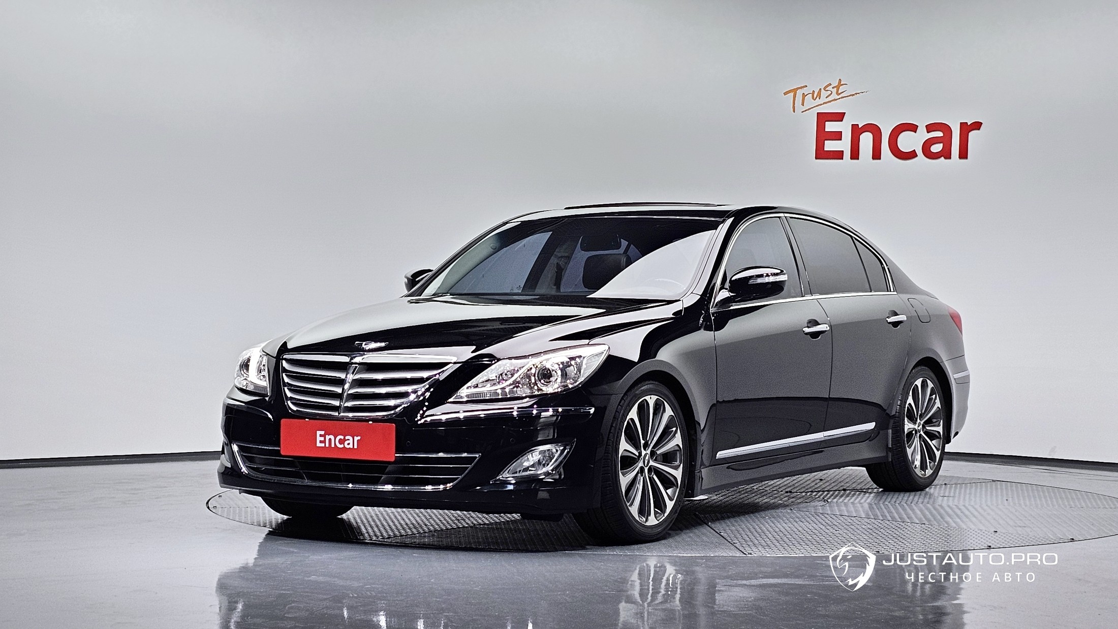 Автомобиль Hyundai Genesis