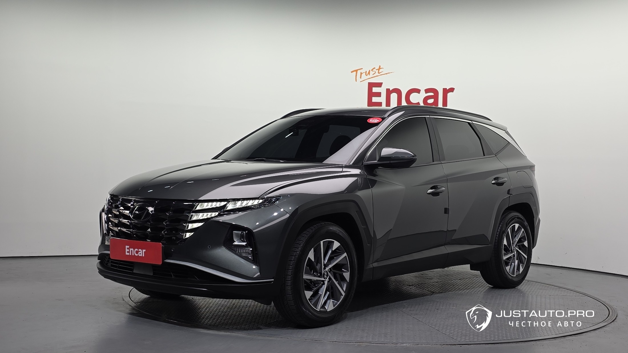 Автомобиль Hyundai Tucson