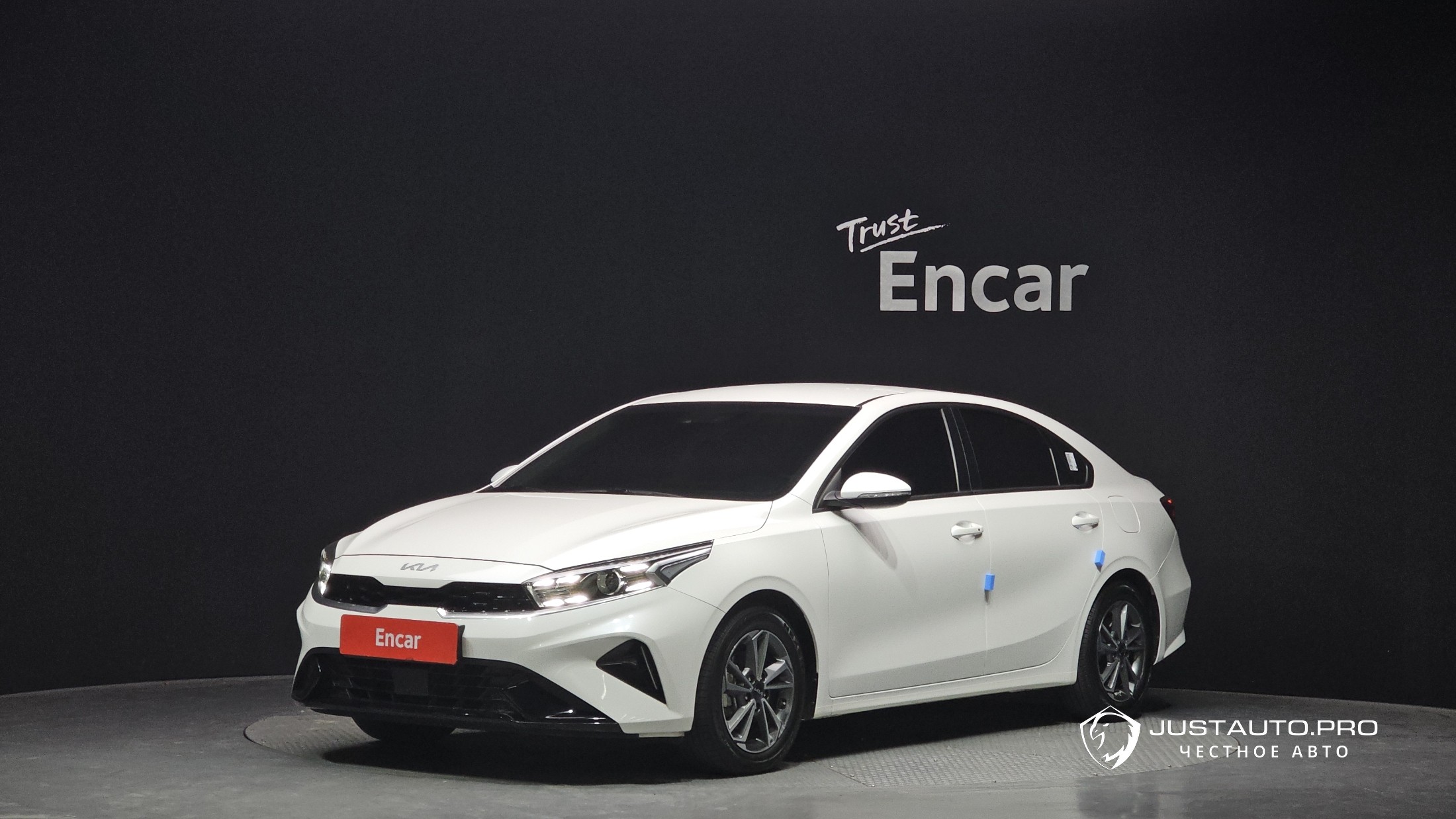 Автомобиль Kia K3