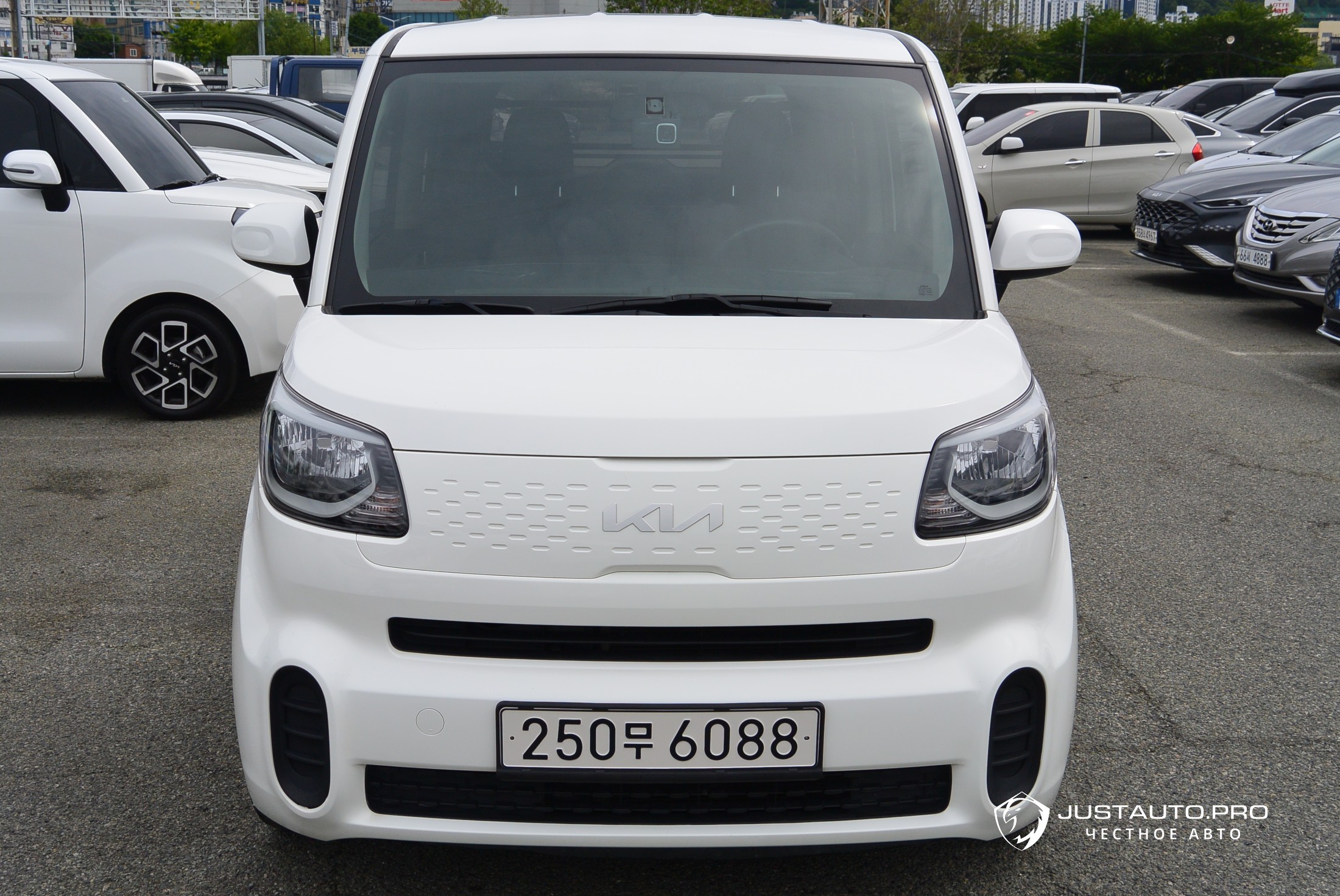 Автомобиль Kia RAY