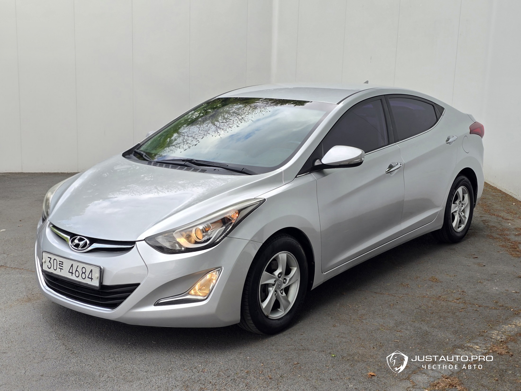 Автомобиль Hyundai AVANTE