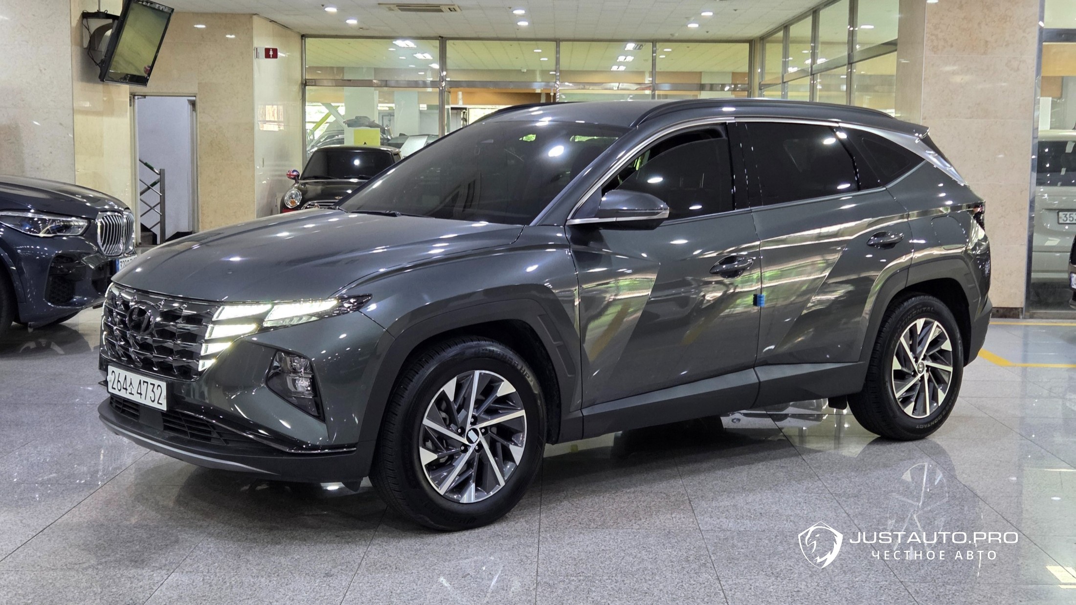 Автомобиль Hyundai Tucson