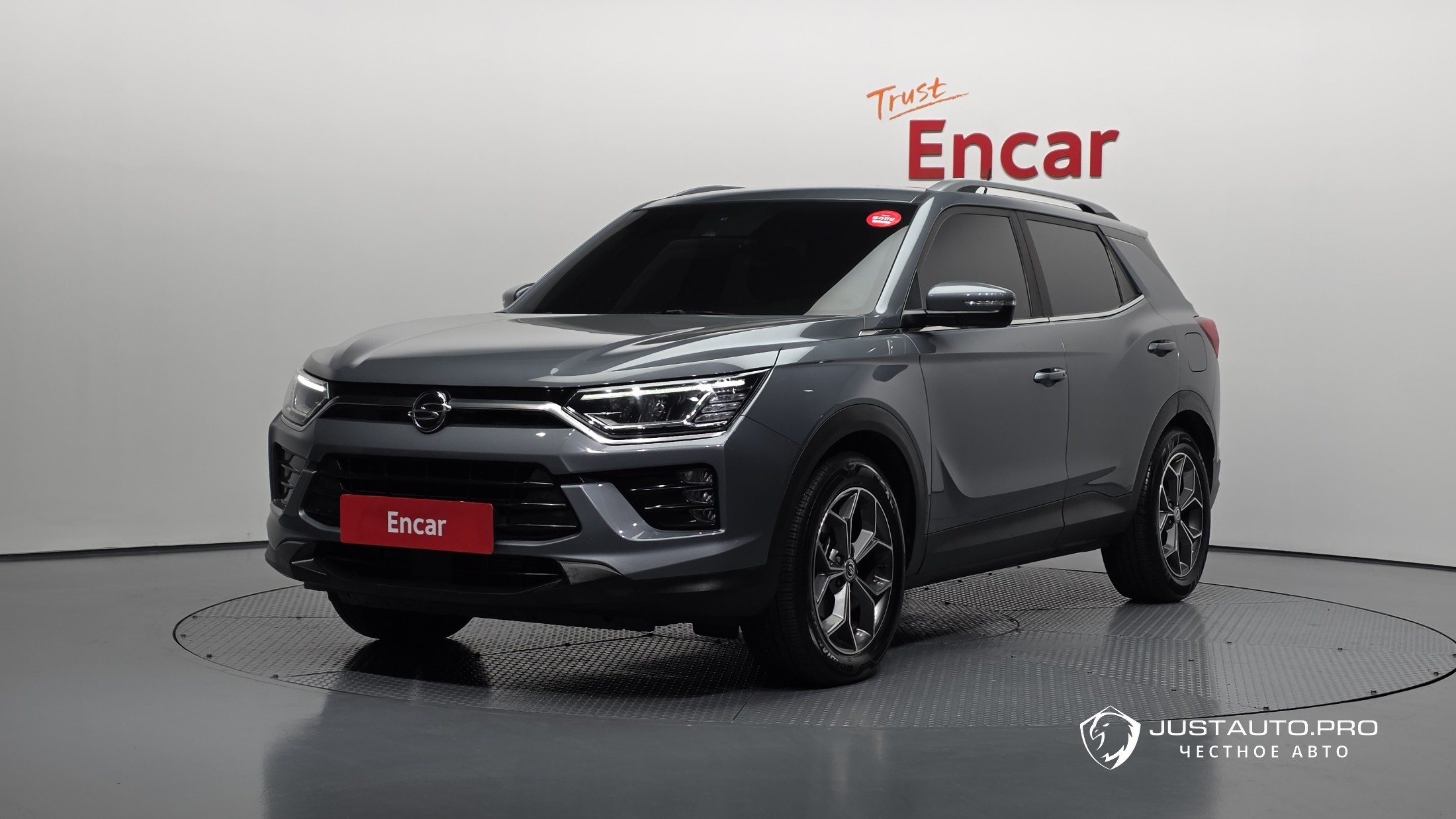 Автомобиль KG_Mobility_Ssangyong KORANDO