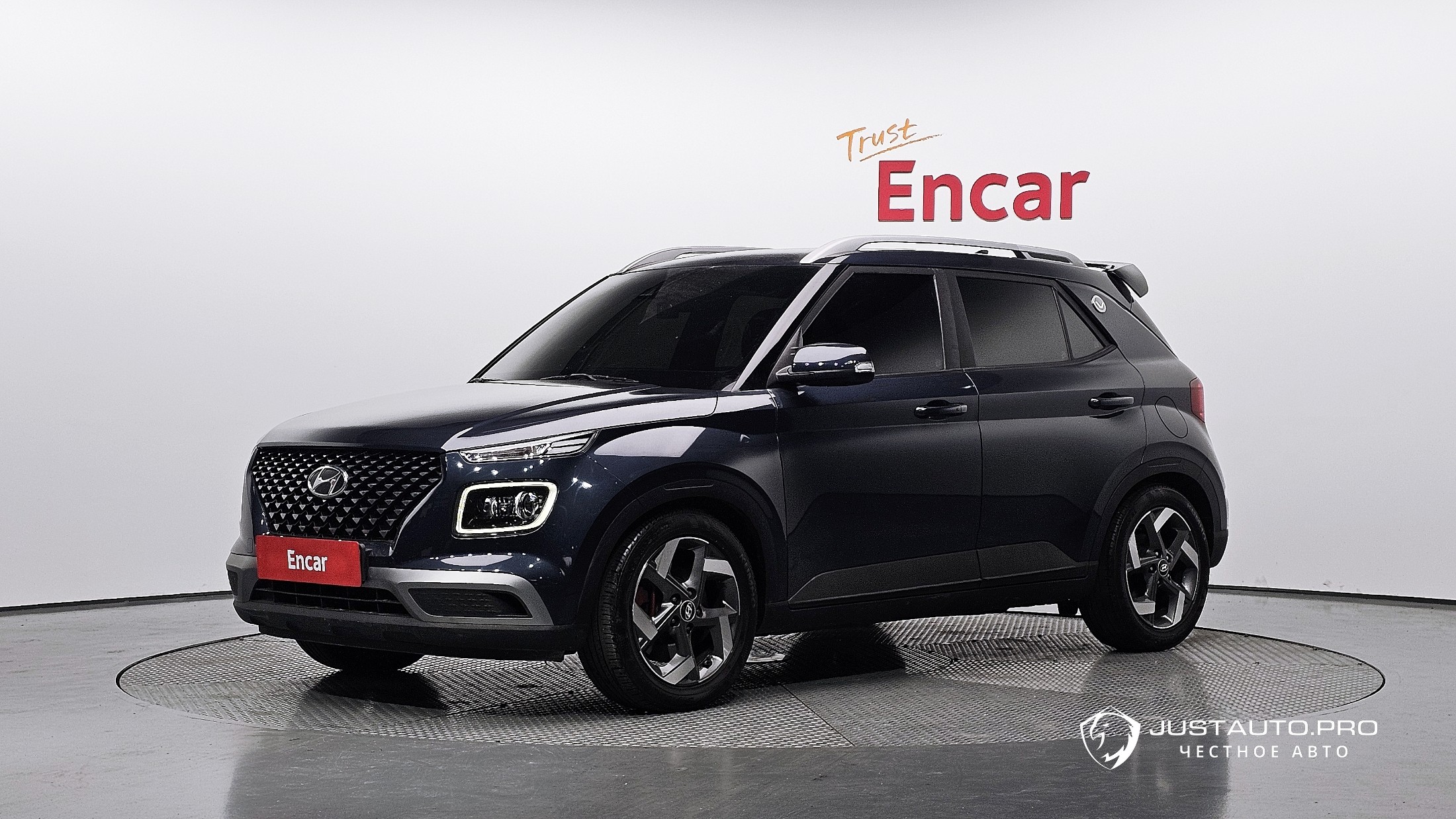 Автомобиль Hyundai Venue