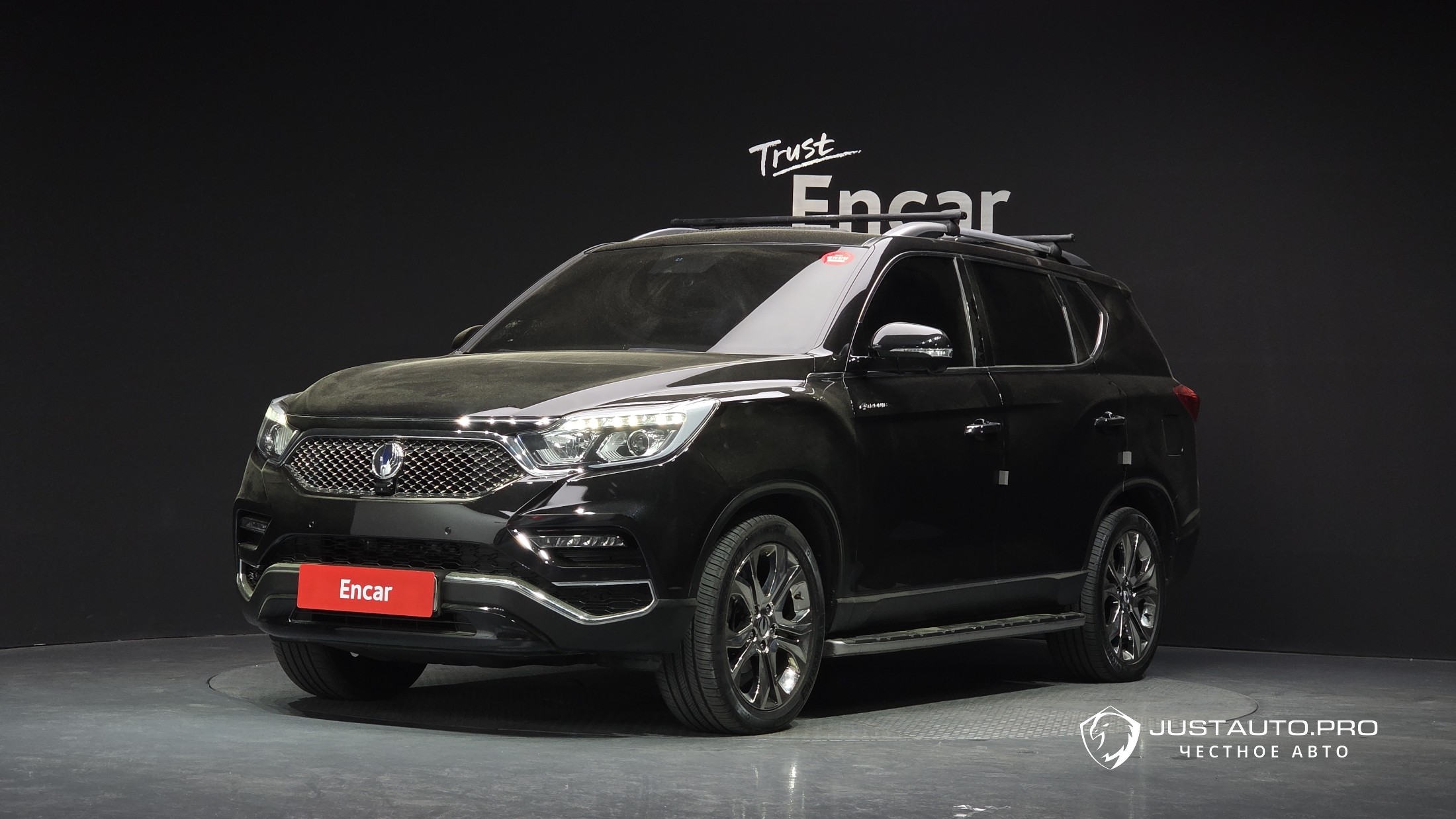 Автомобиль KG_Mobility_Ssangyong Rexton