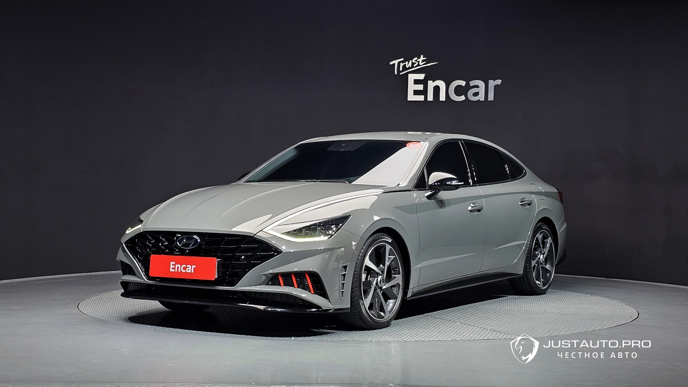 Автомобиль Hyundai Sonata