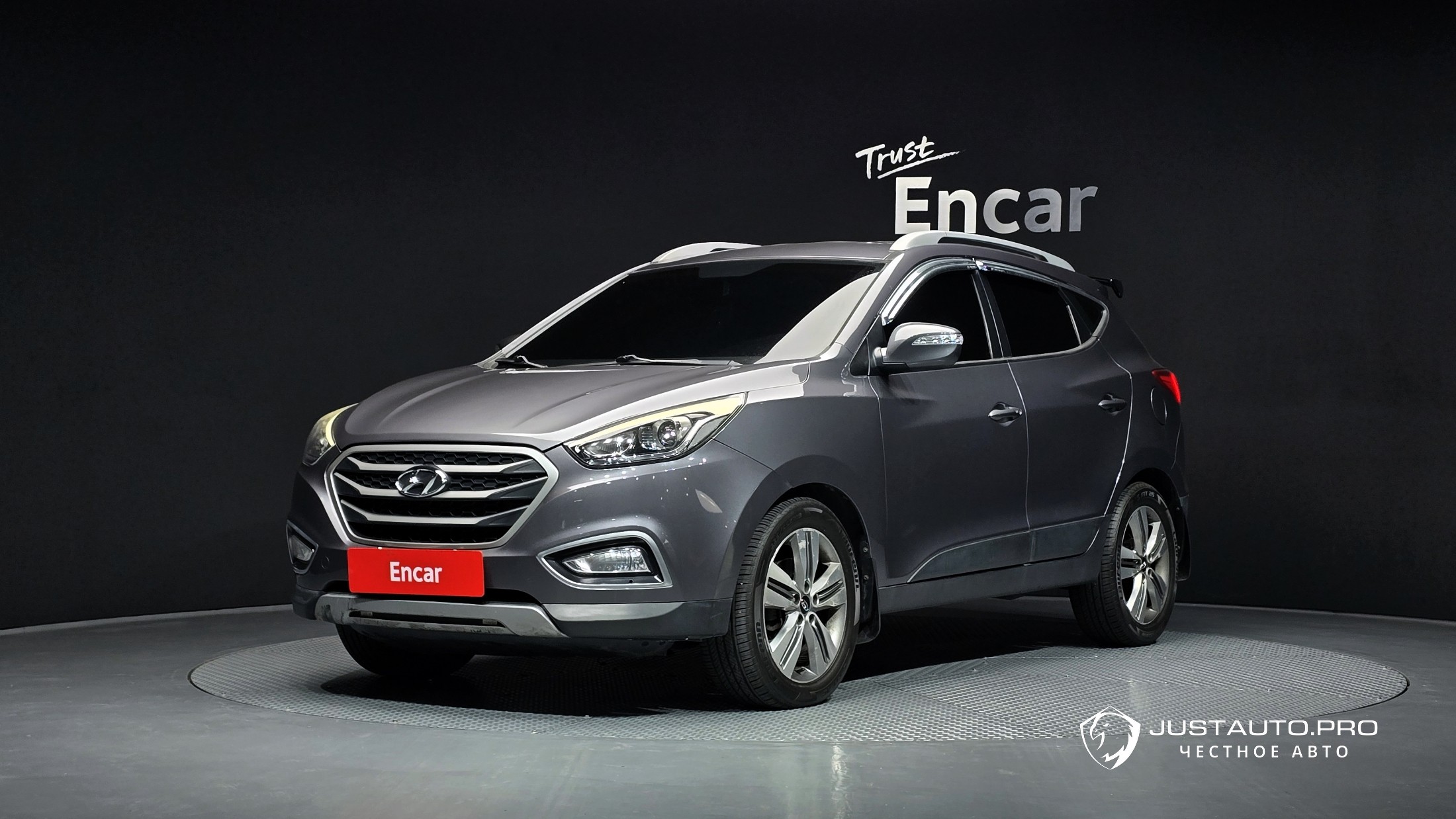 Автомобиль Hyundai Tucson