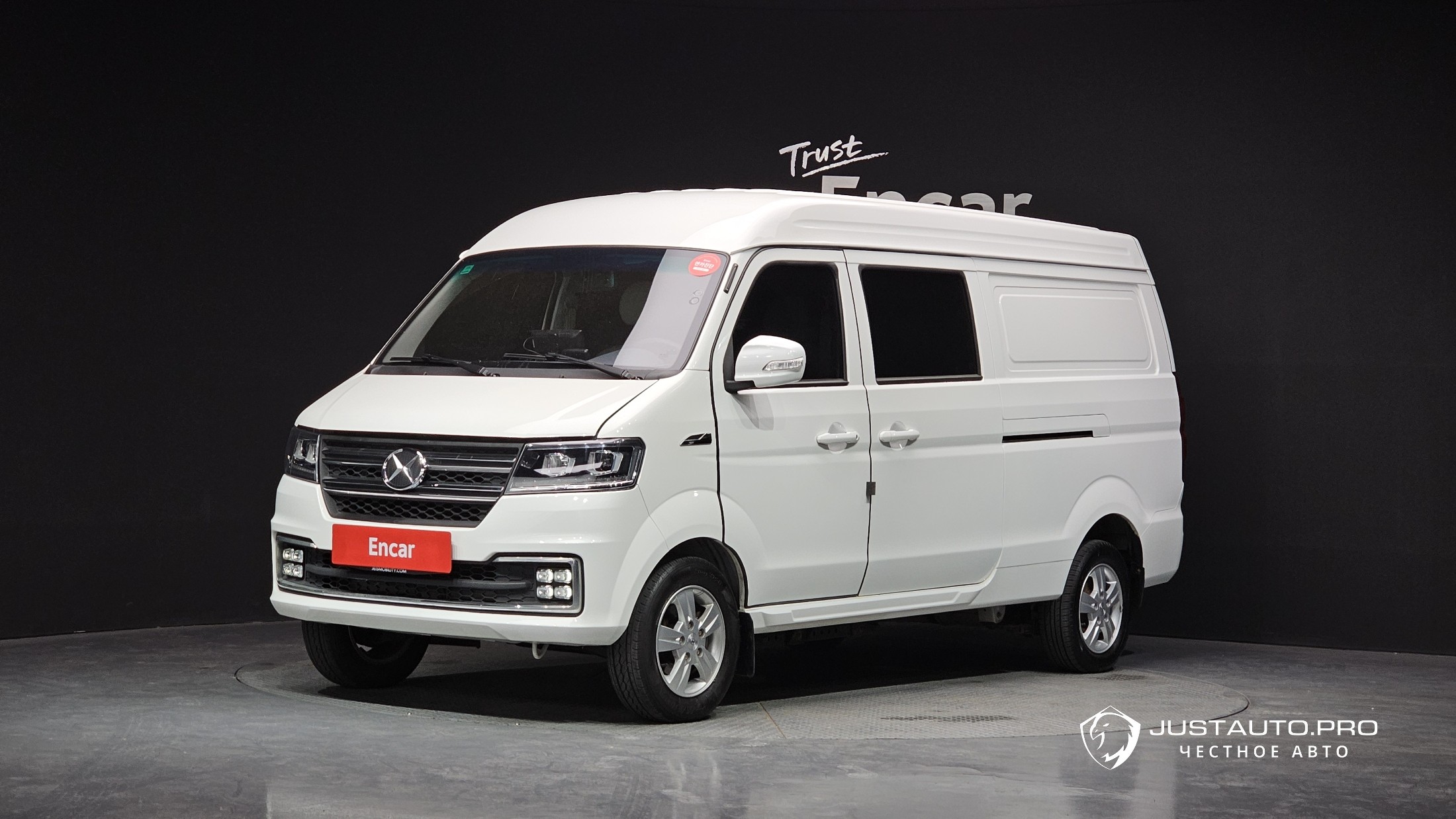 Автомобиль Xin yuan ET Van
