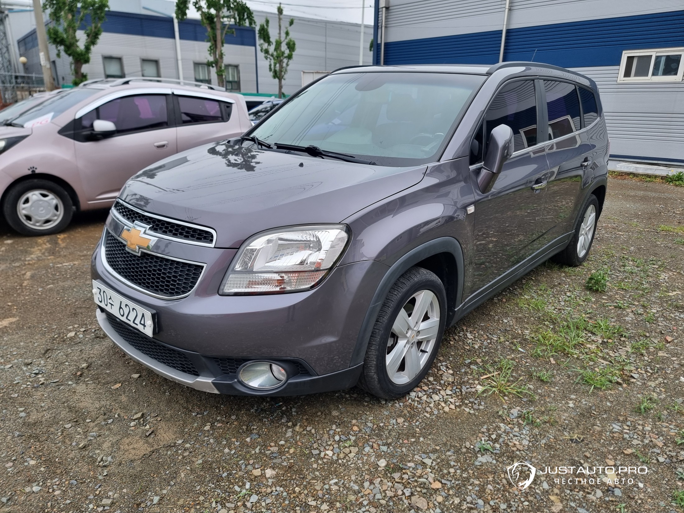 Автомобиль ChevroletGMDaewoo Orlando