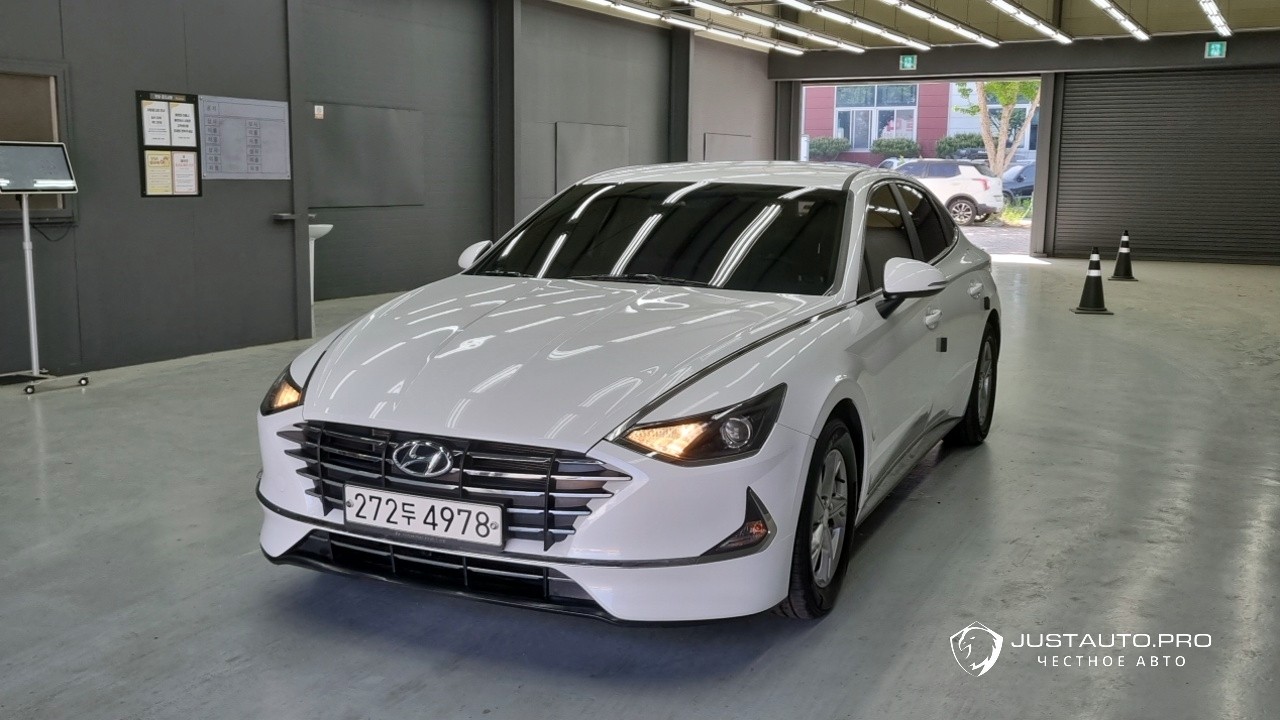 Автомобиль Hyundai Sonata