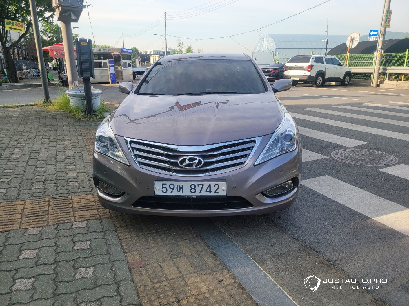 Автомобиль Hyundai Grandeur