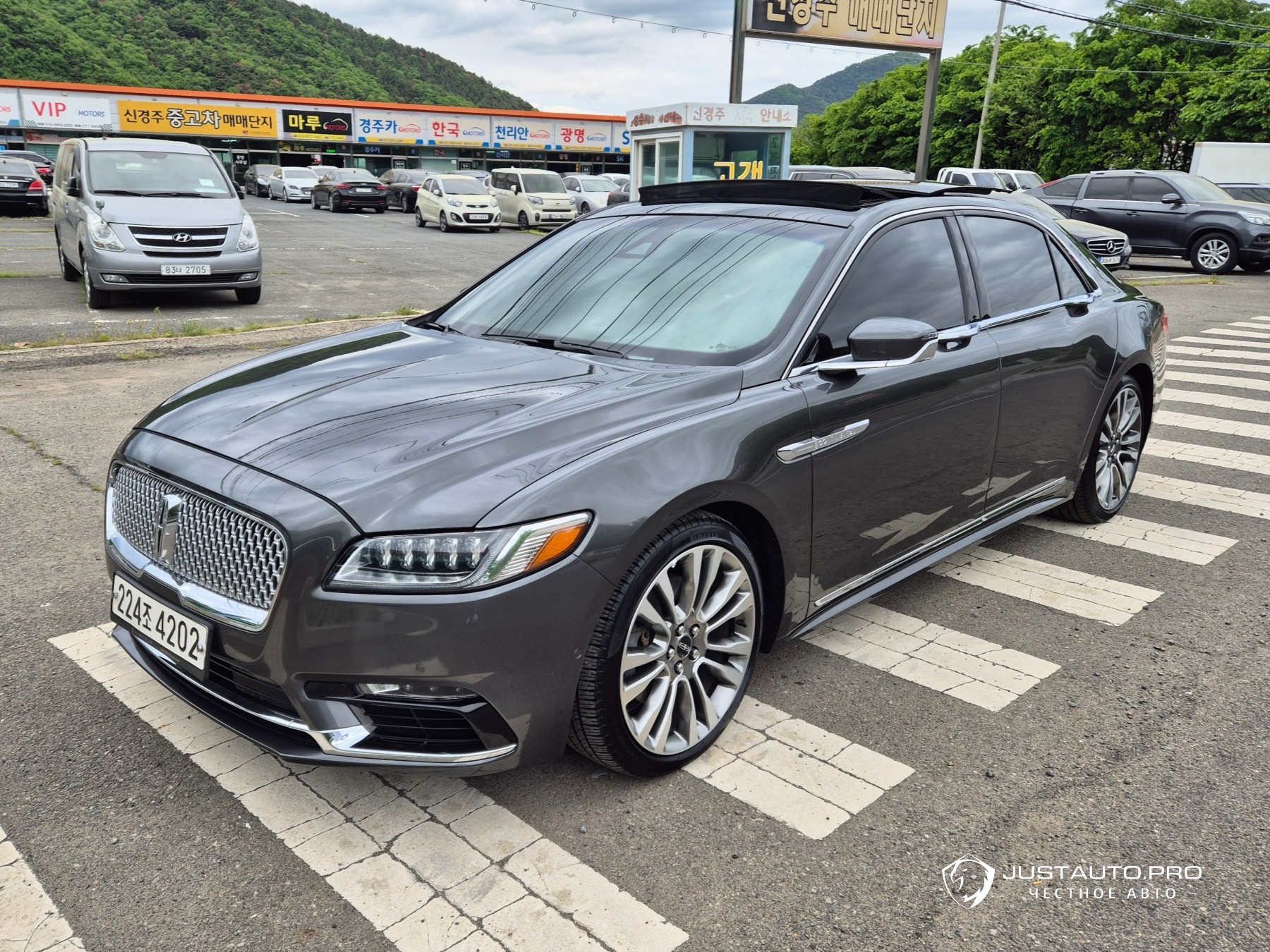 Автомобиль Lincoln Continental