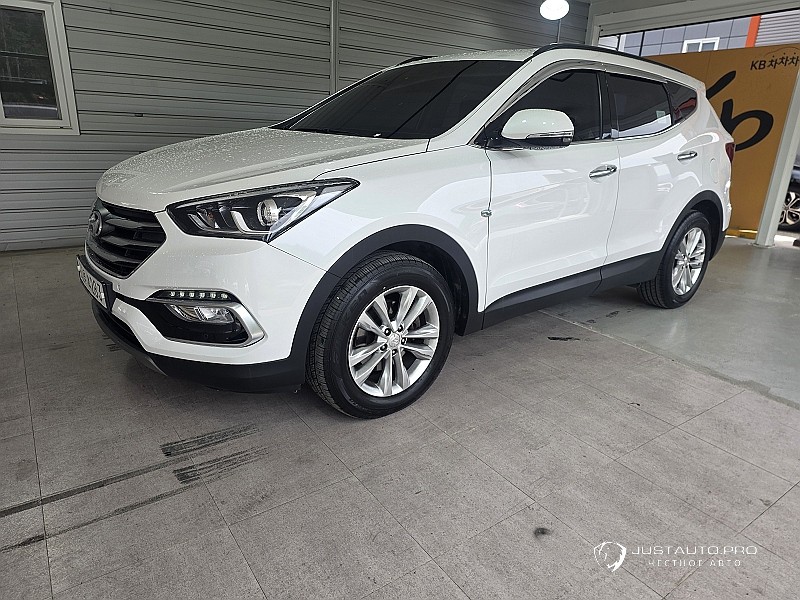 Автомобиль Hyundai Santafe