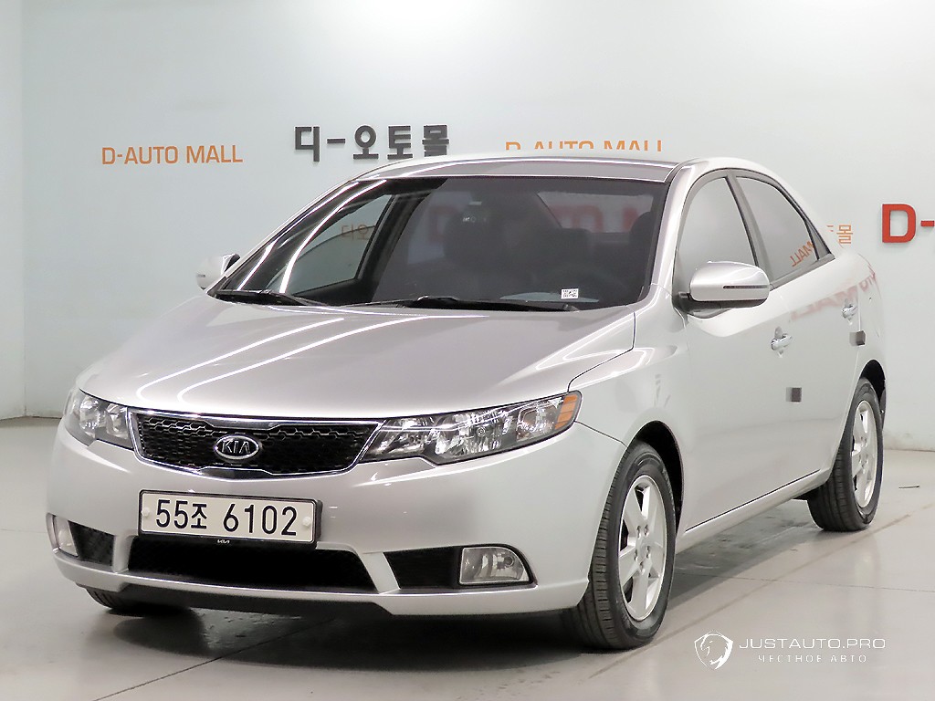 Автомобиль Kia Porte