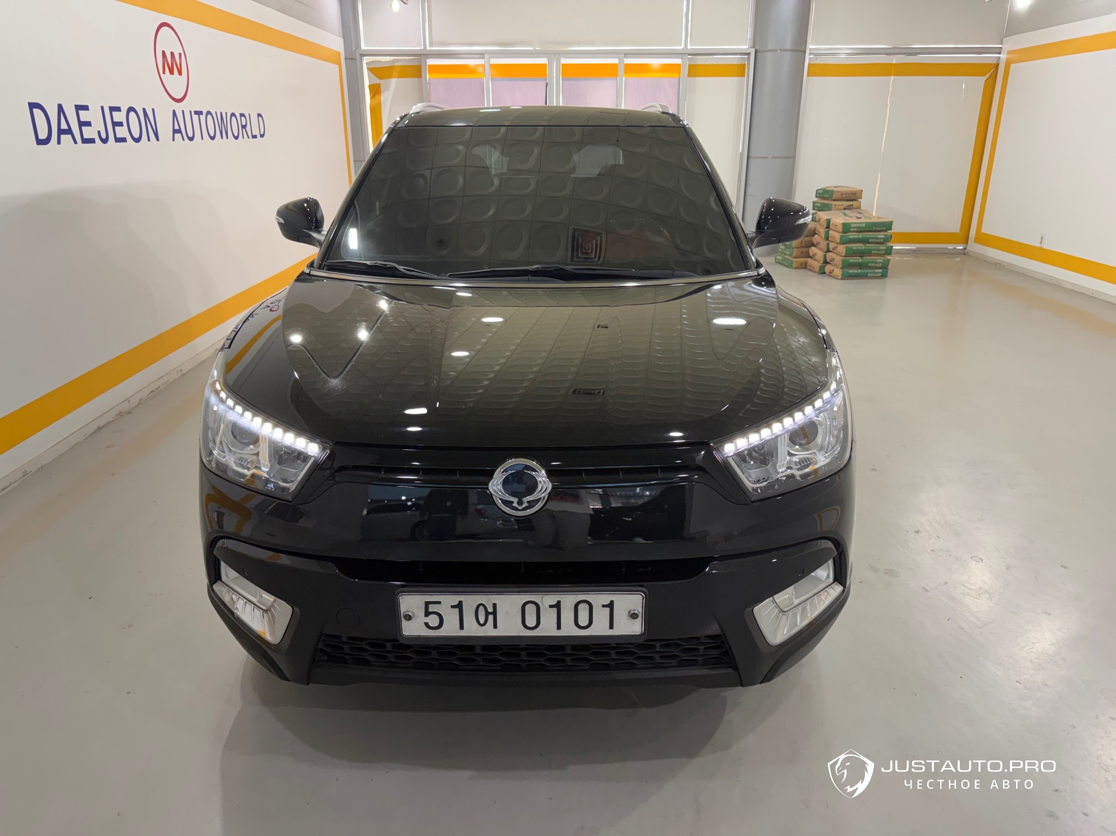Автомобиль KG_Mobility_Ssangyong TIBOLI