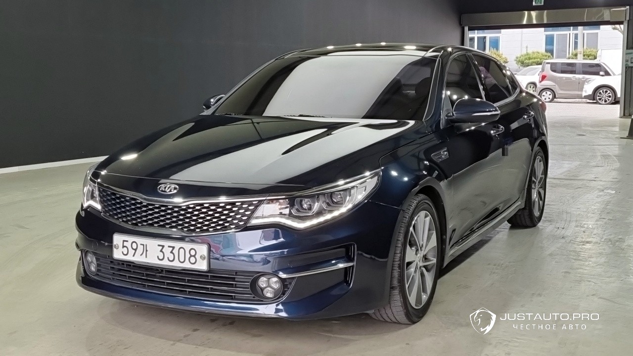 Автомобиль Kia K5