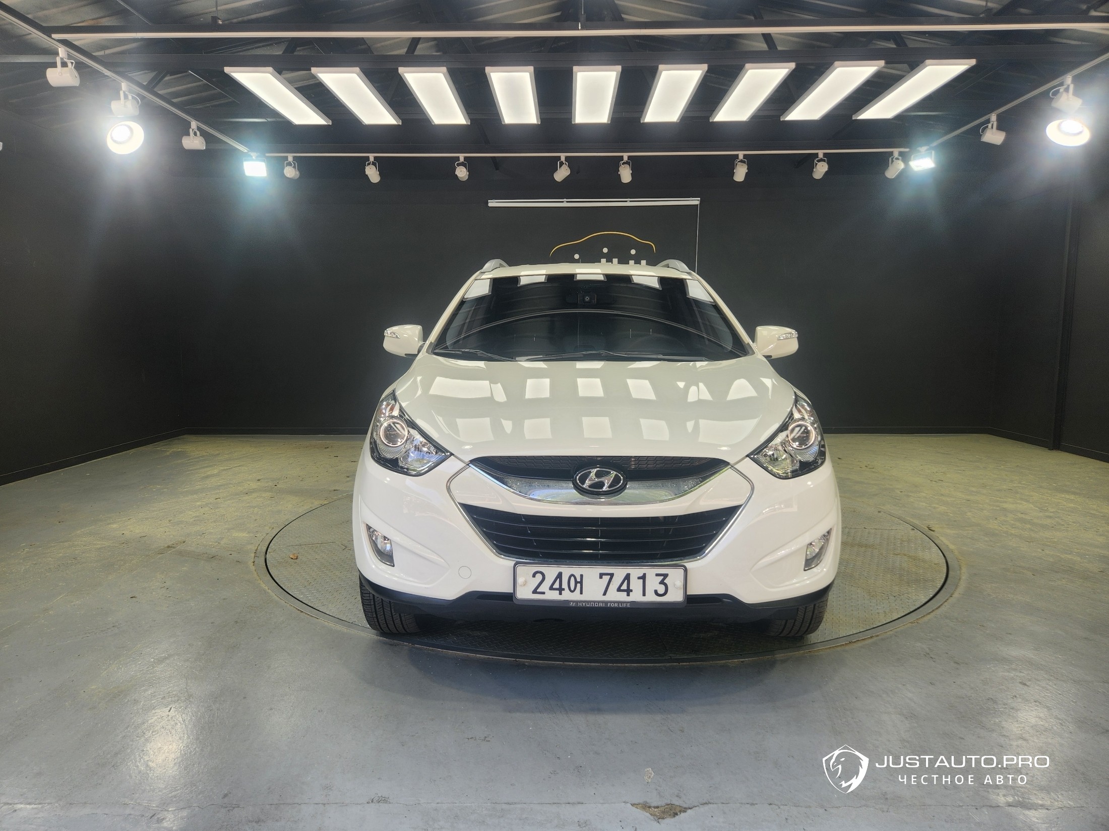 Автомобиль Hyundai Tucson