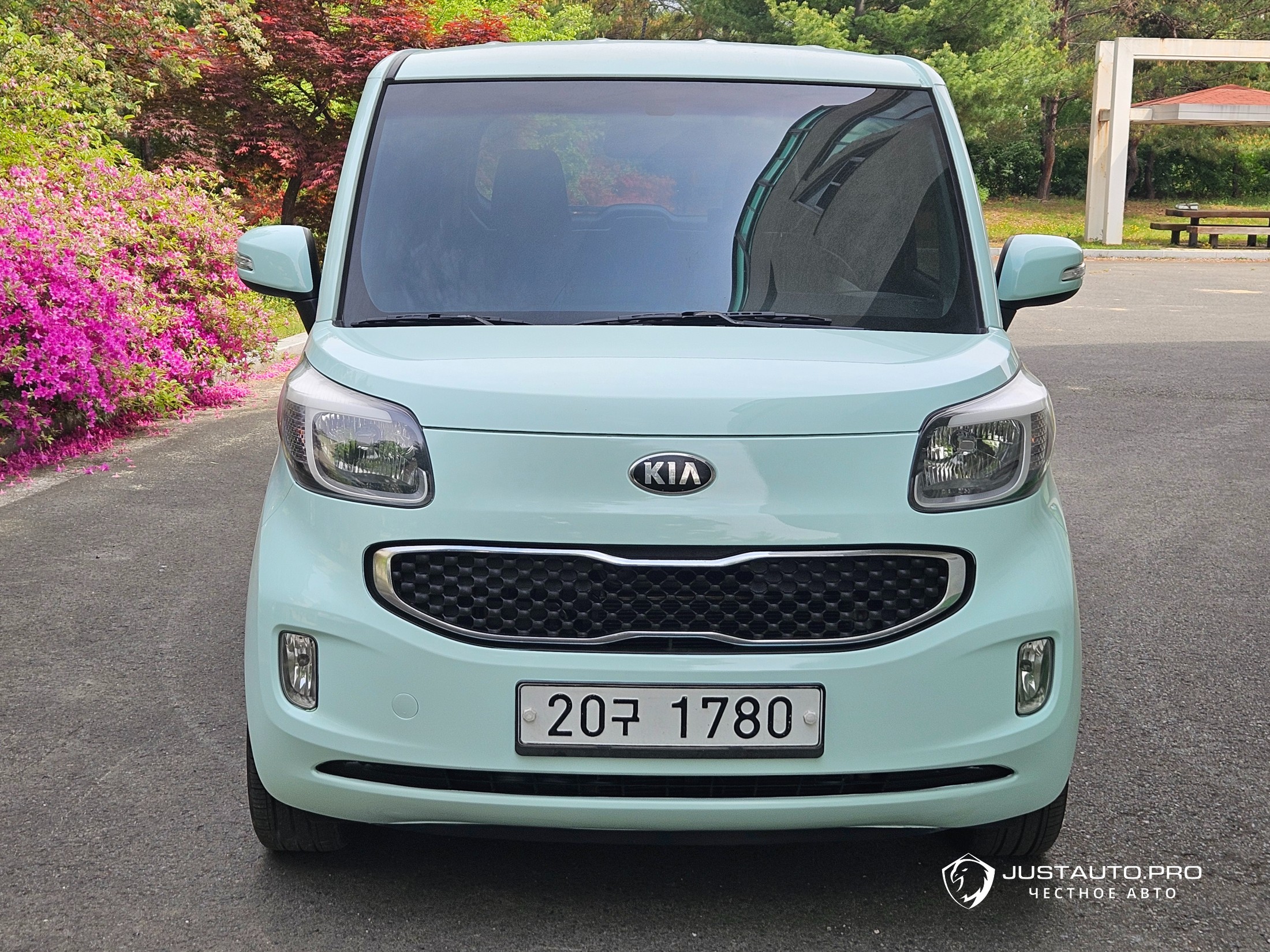 Автомобиль Kia RAY