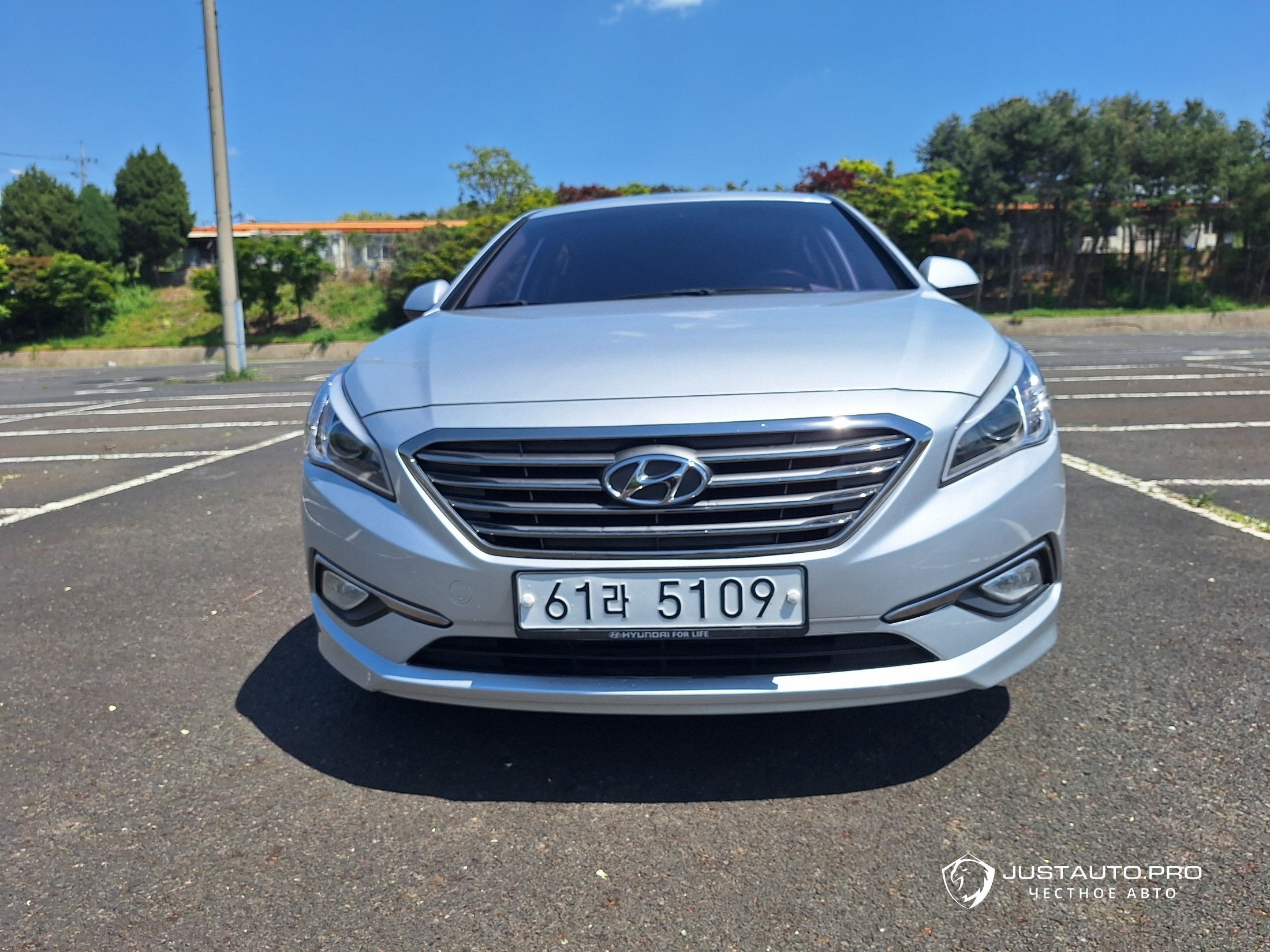 Автомобиль Hyundai Sonata