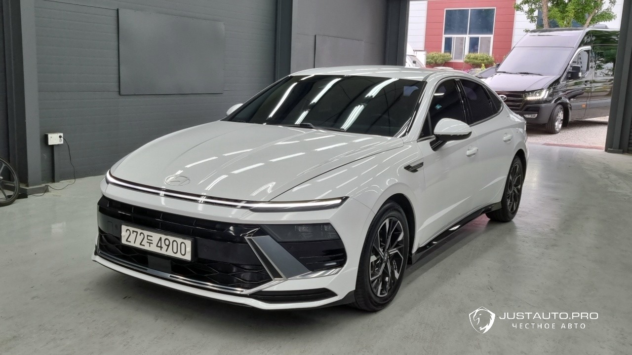 Автомобиль Hyundai Sonata