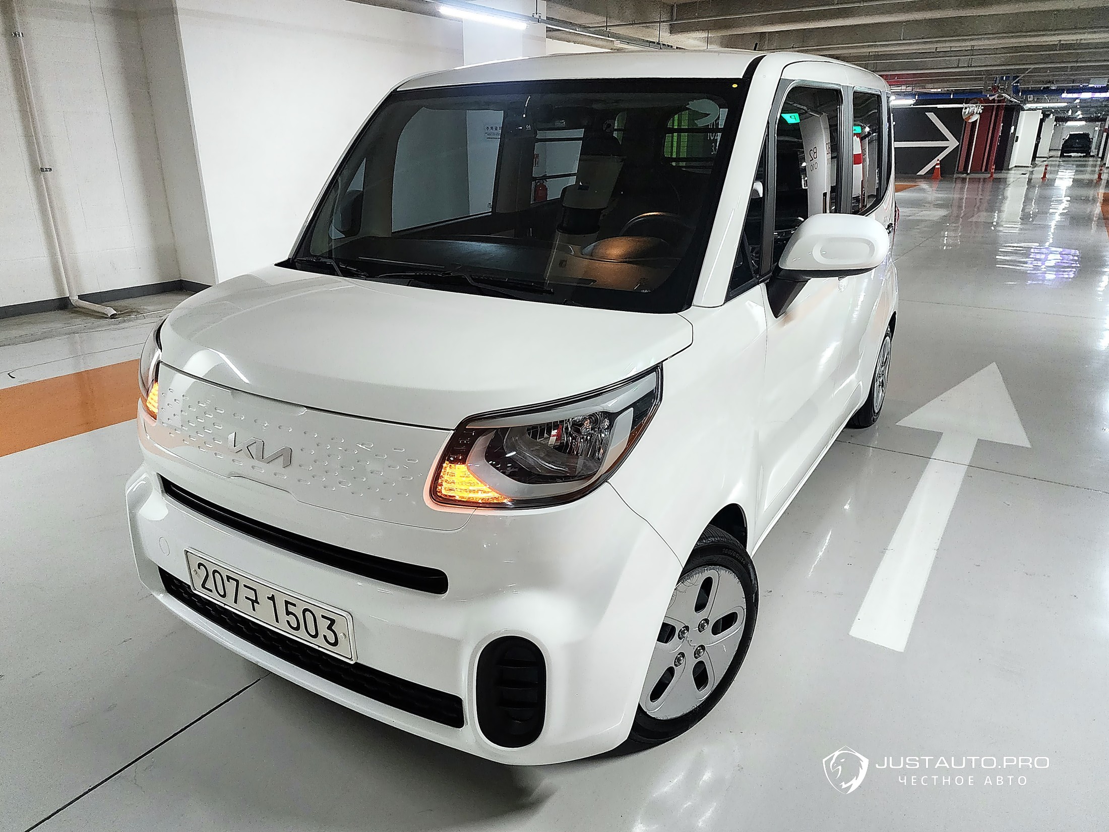 Автомобиль Kia RAY