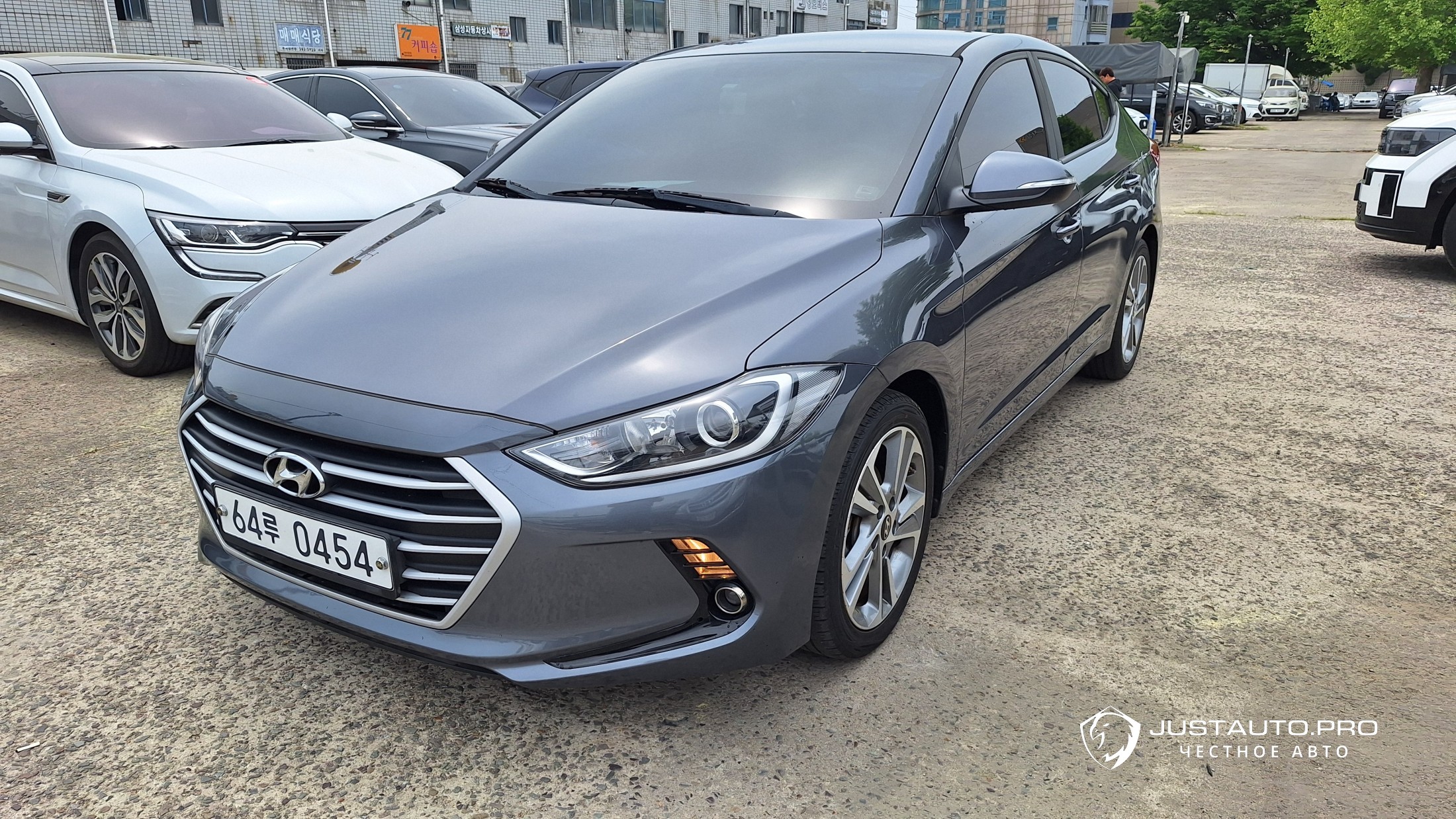 Автомобиль Hyundai AVANTE