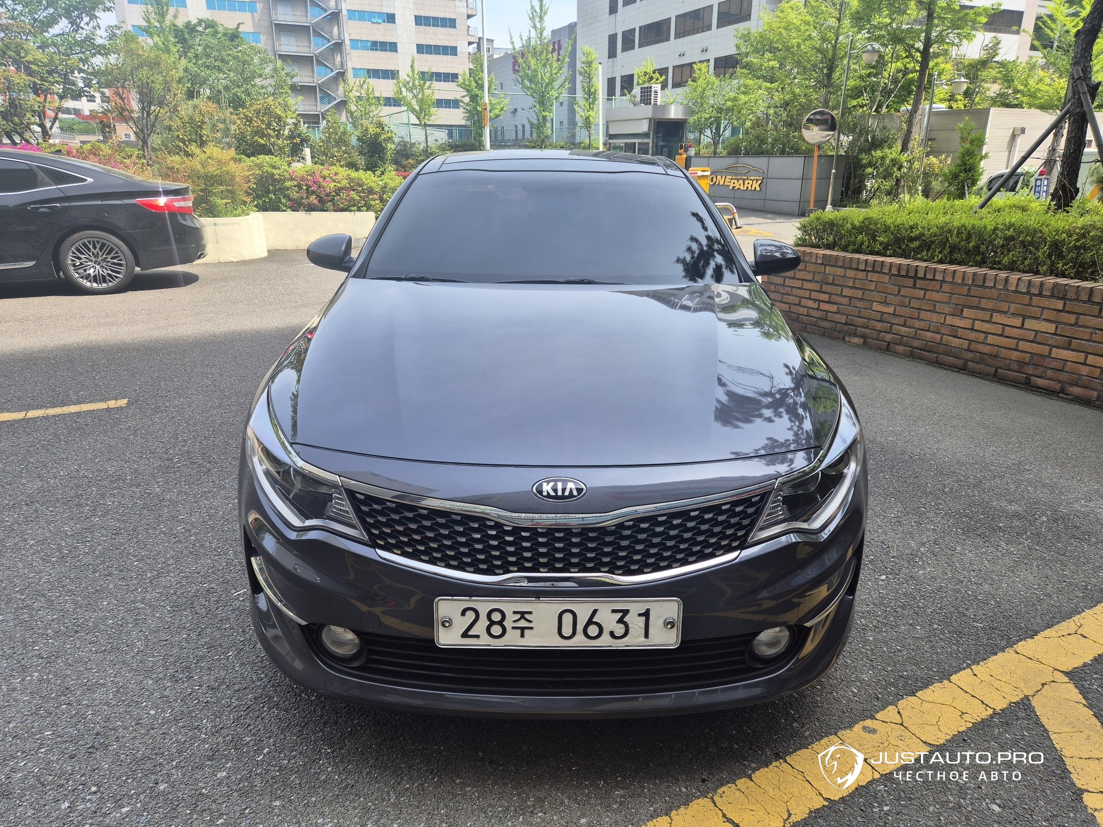 Автомобиль Kia K5