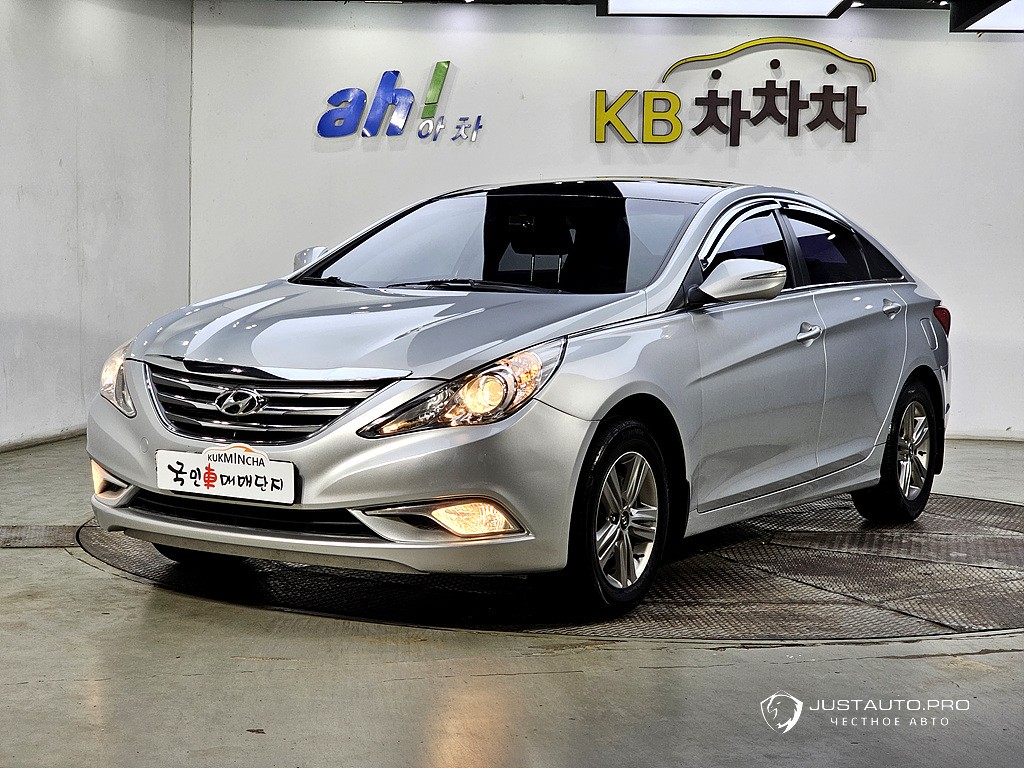 Автомобиль Hyundai Sonata