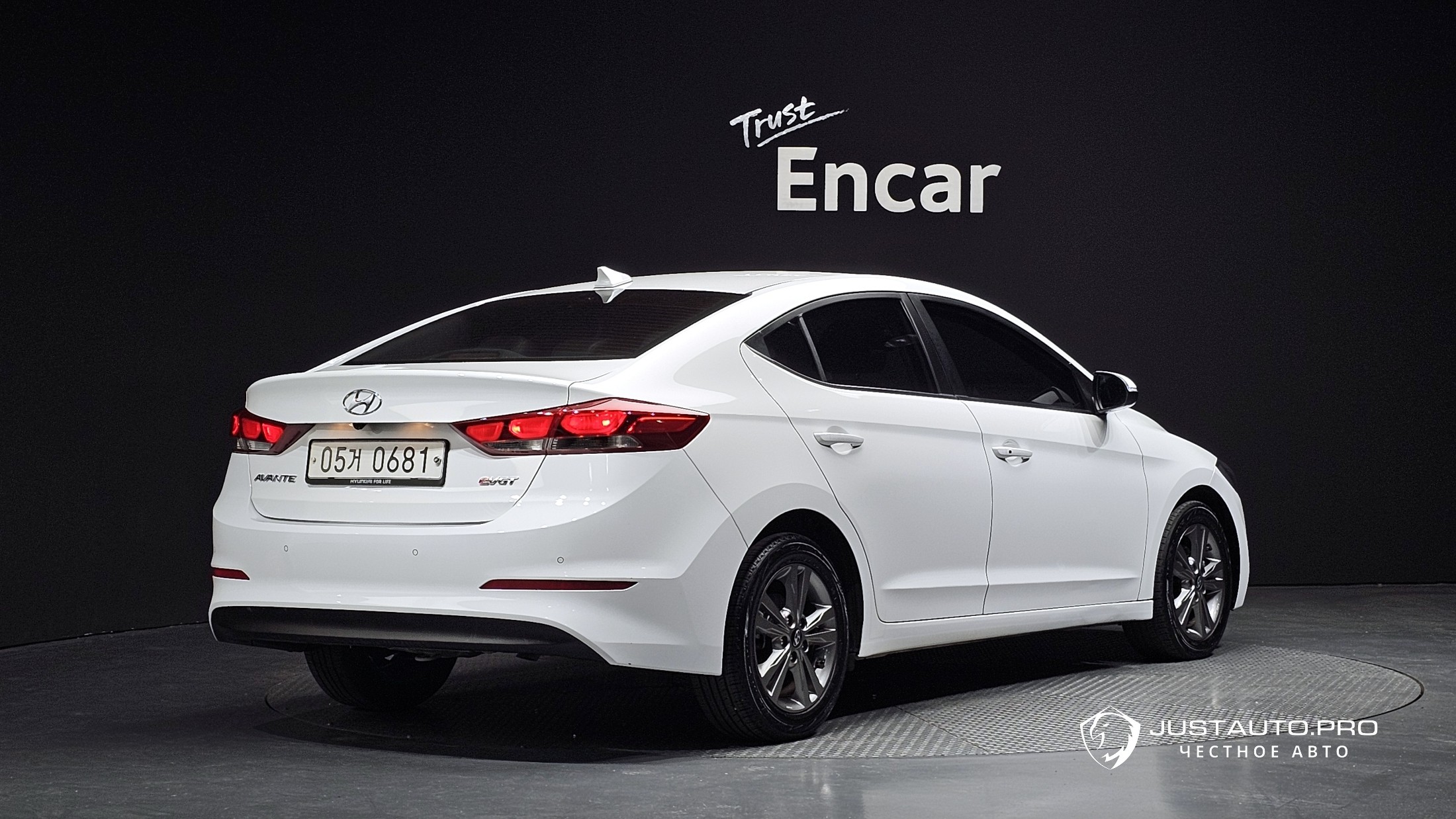 Автомобиль Hyundai AVANTE