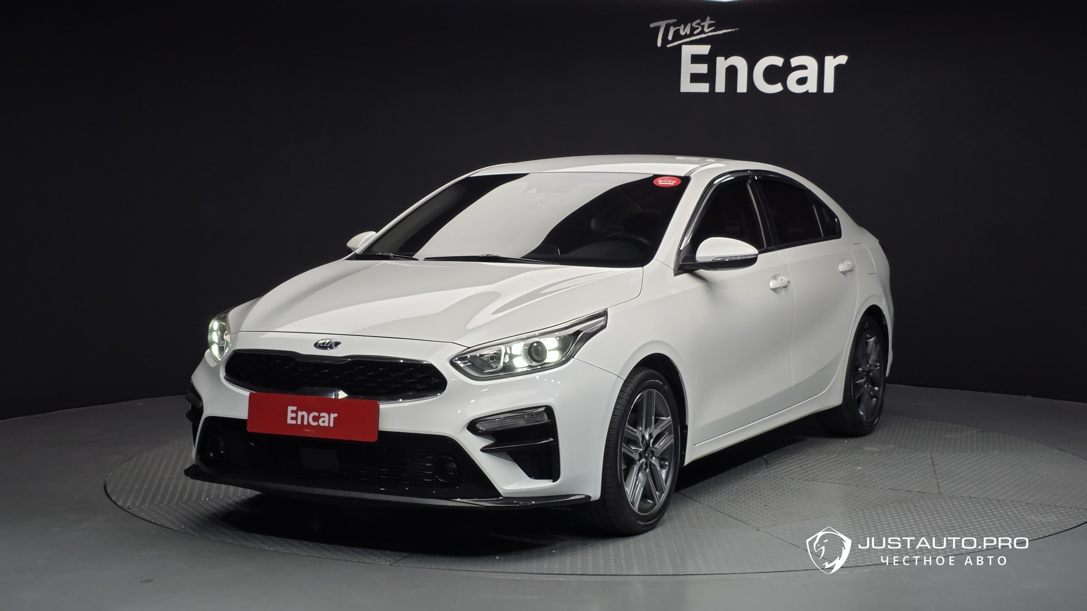 Автомобиль Kia K3