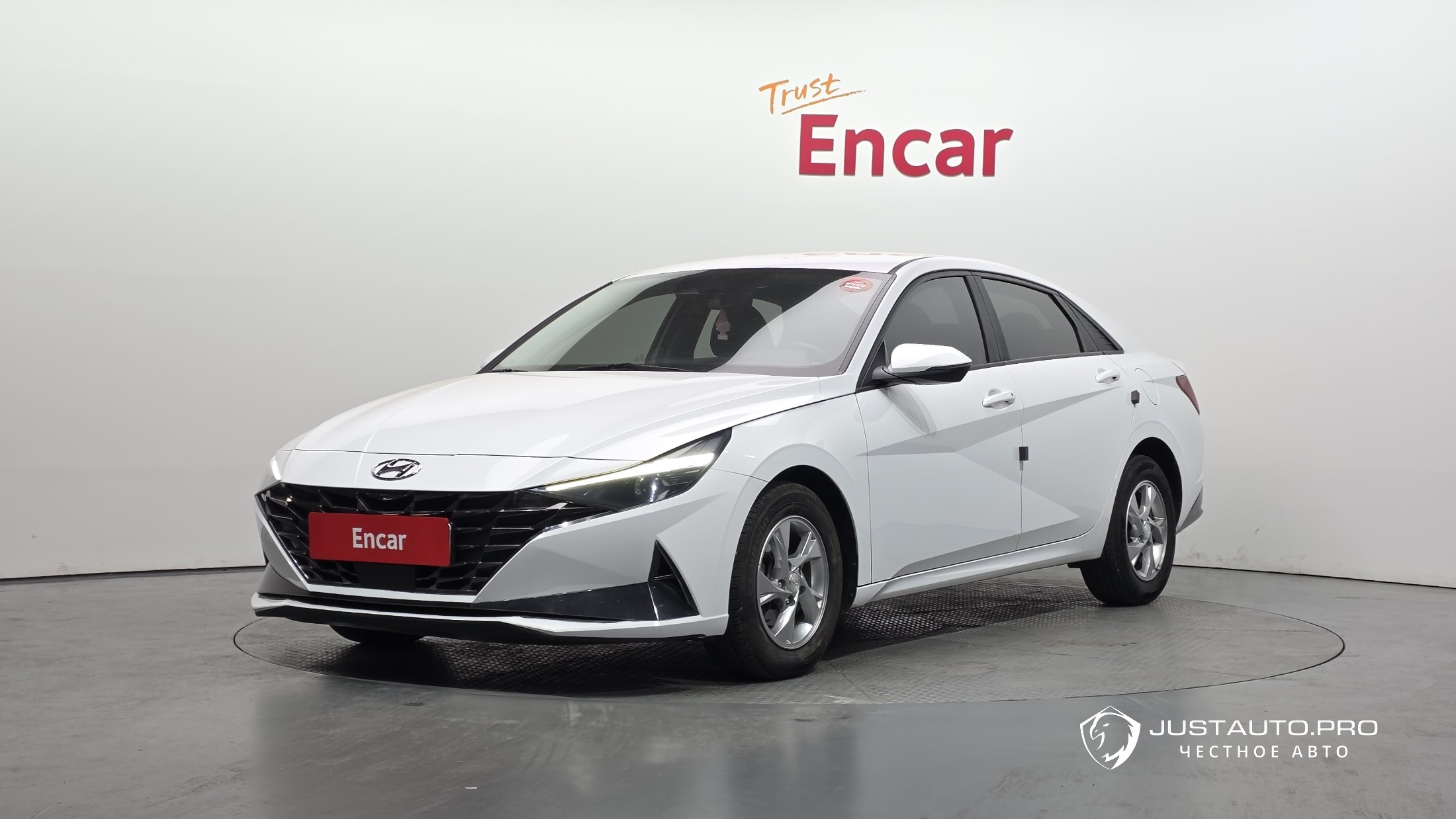 Автомобиль Hyundai AVANTE