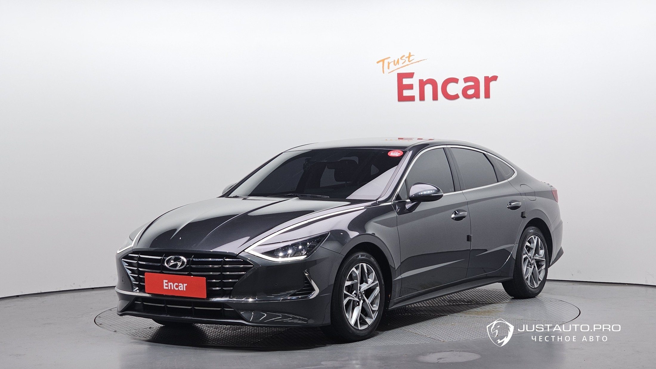 Автомобиль Hyundai Sonata