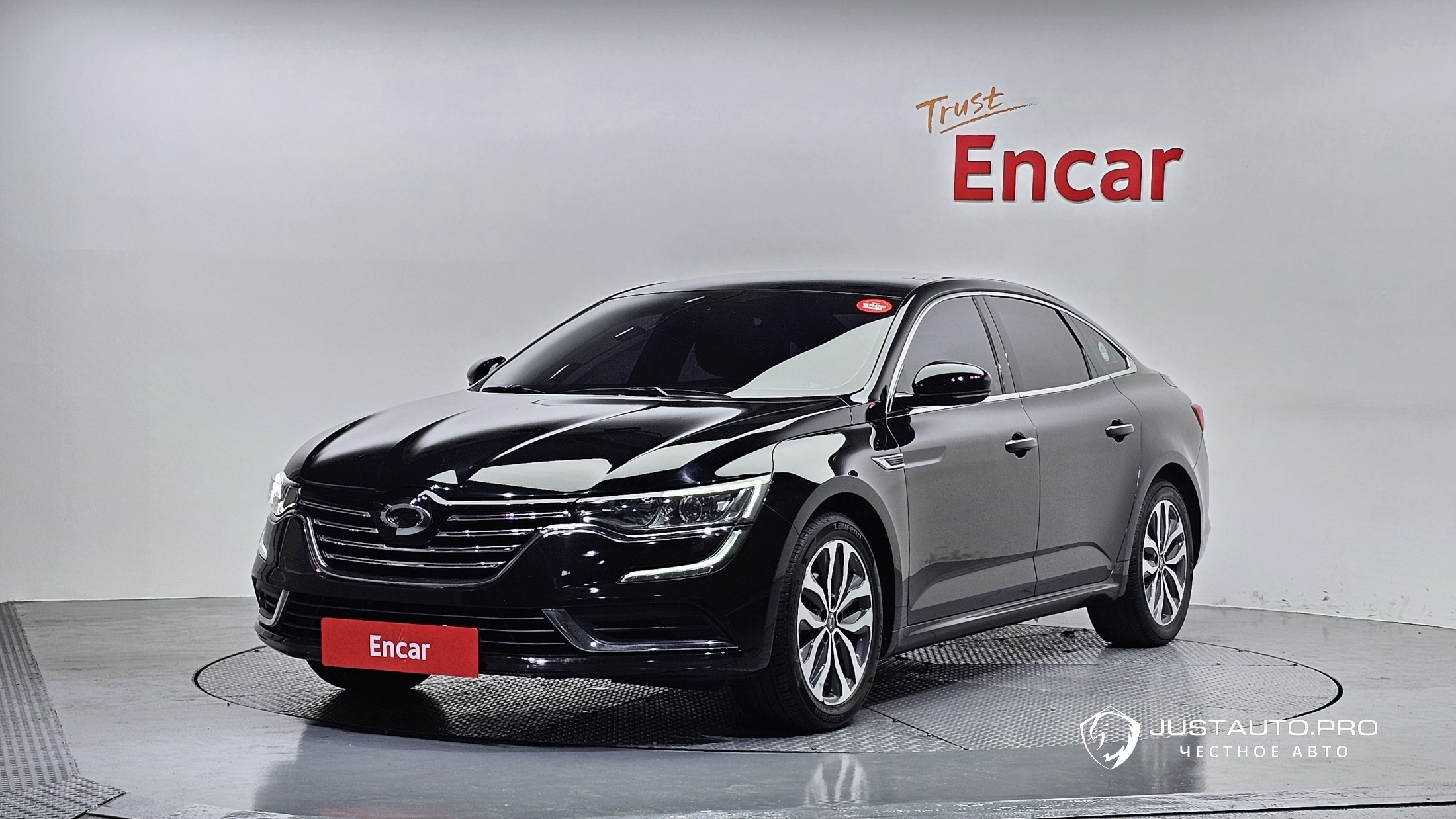 Автомобиль Renault-KoreaSamsung SM6