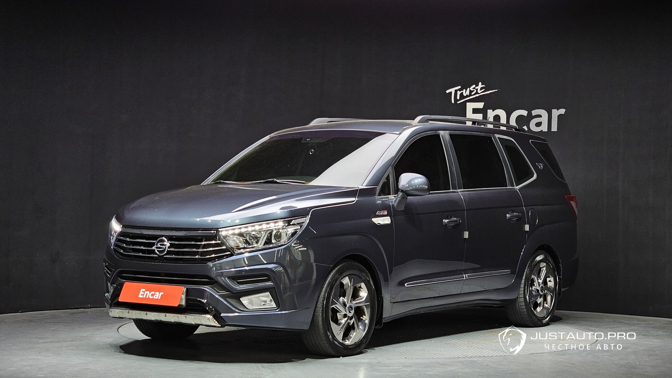 Автомобиль KG_Mobility_Ssangyong KORANDO