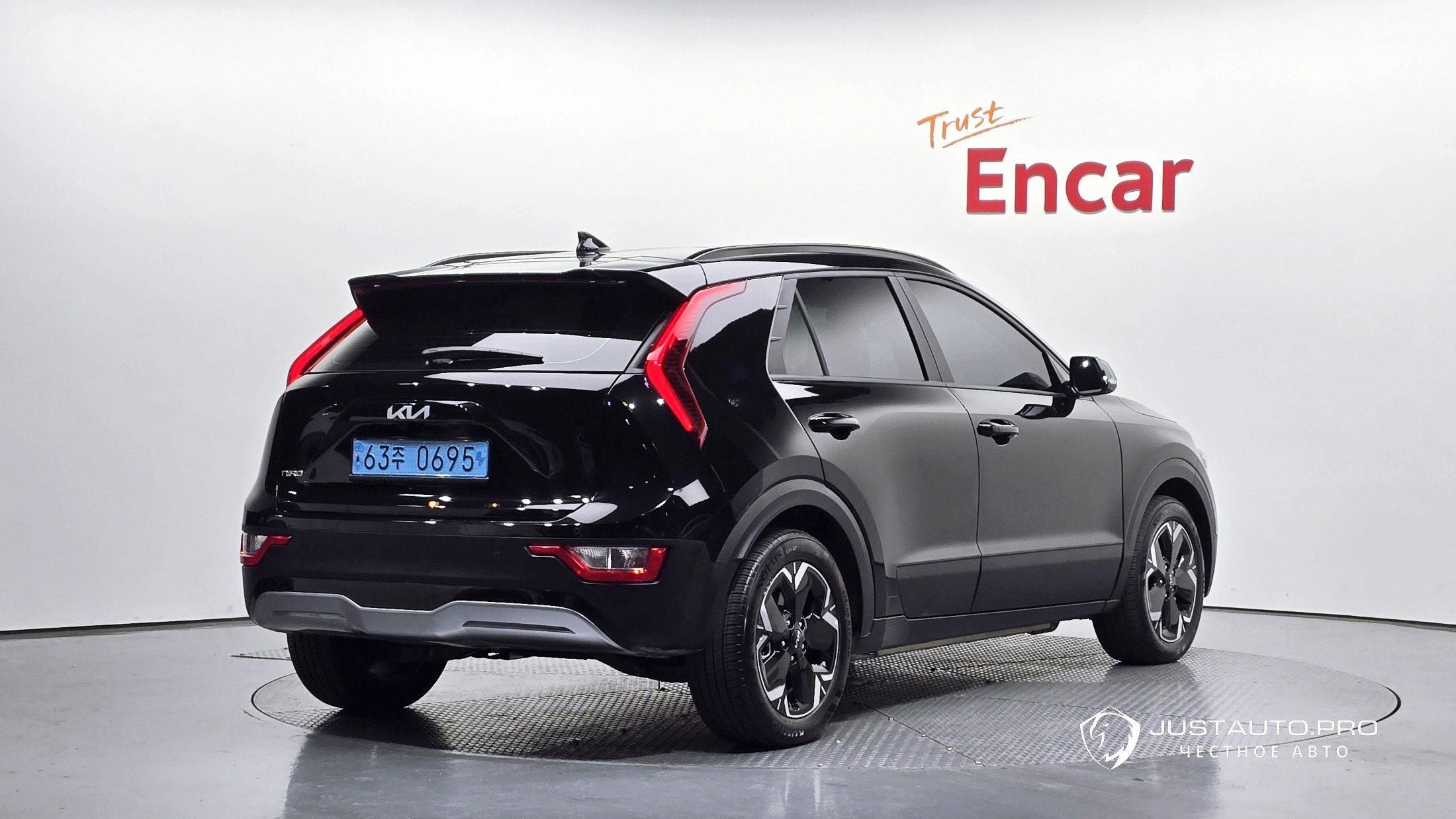 Автомобиль Kia Niro