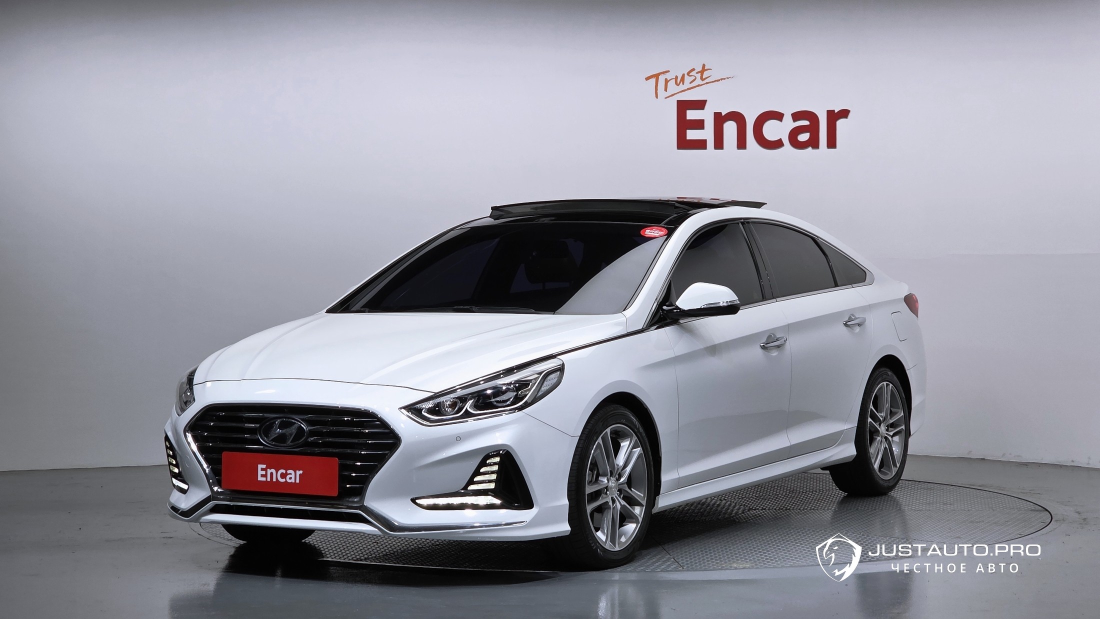 Автомобиль Hyundai Sonata