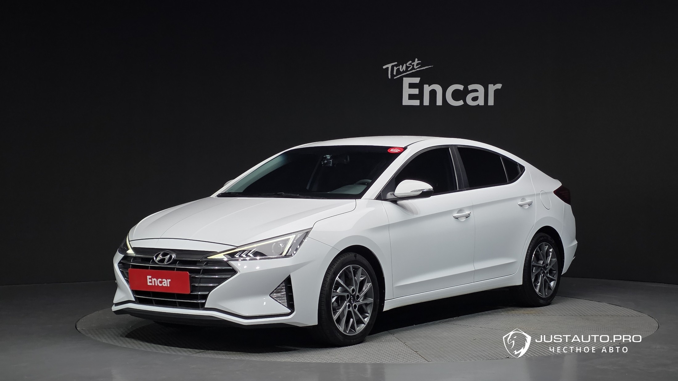 Автомобиль Hyundai AVANTE