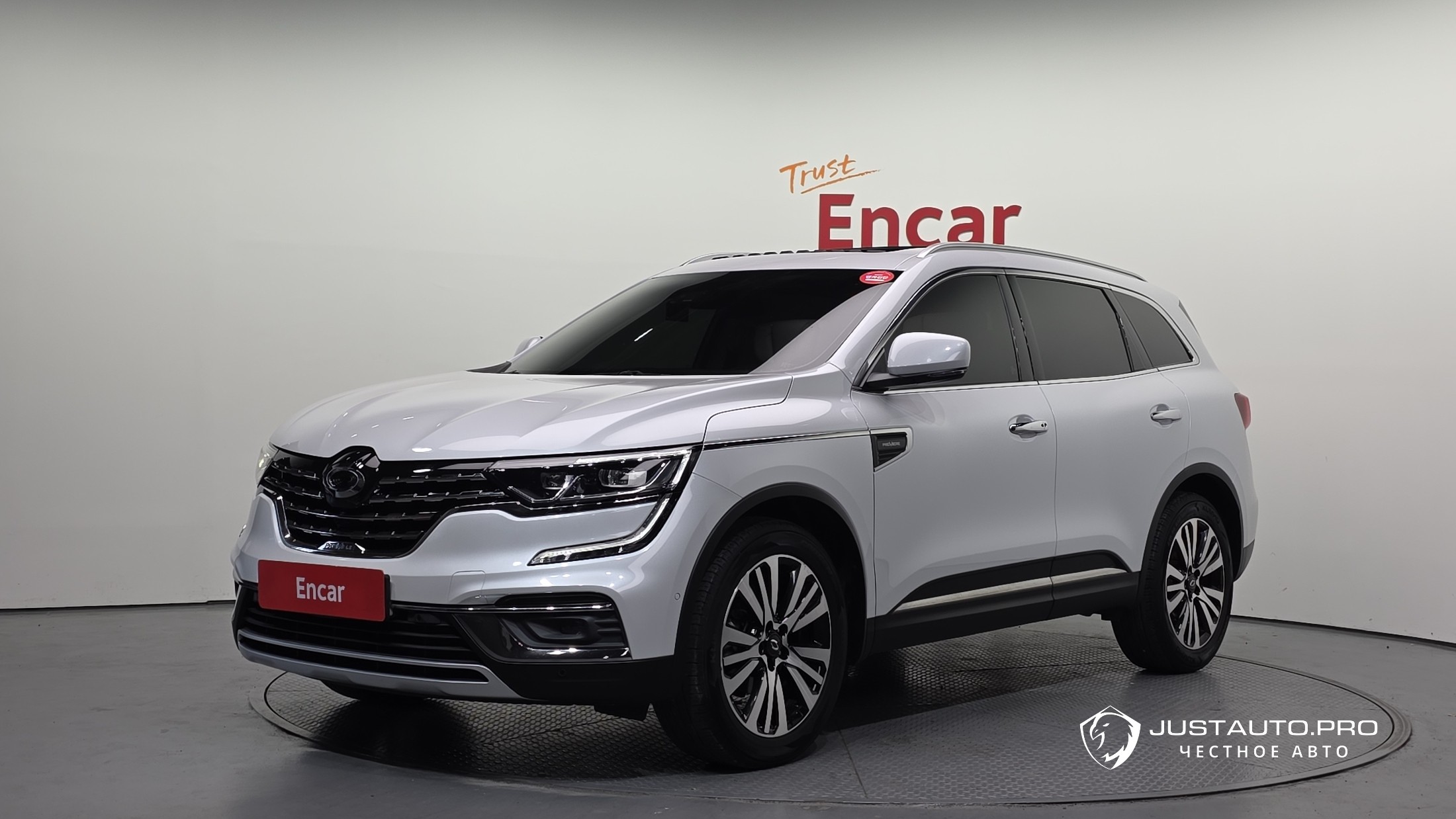 Автомобиль Renault-KoreaSamsung QM6
