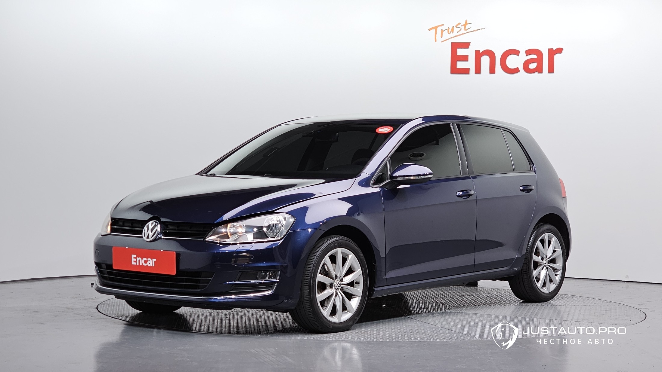 Автомобиль Volkswagen Golf