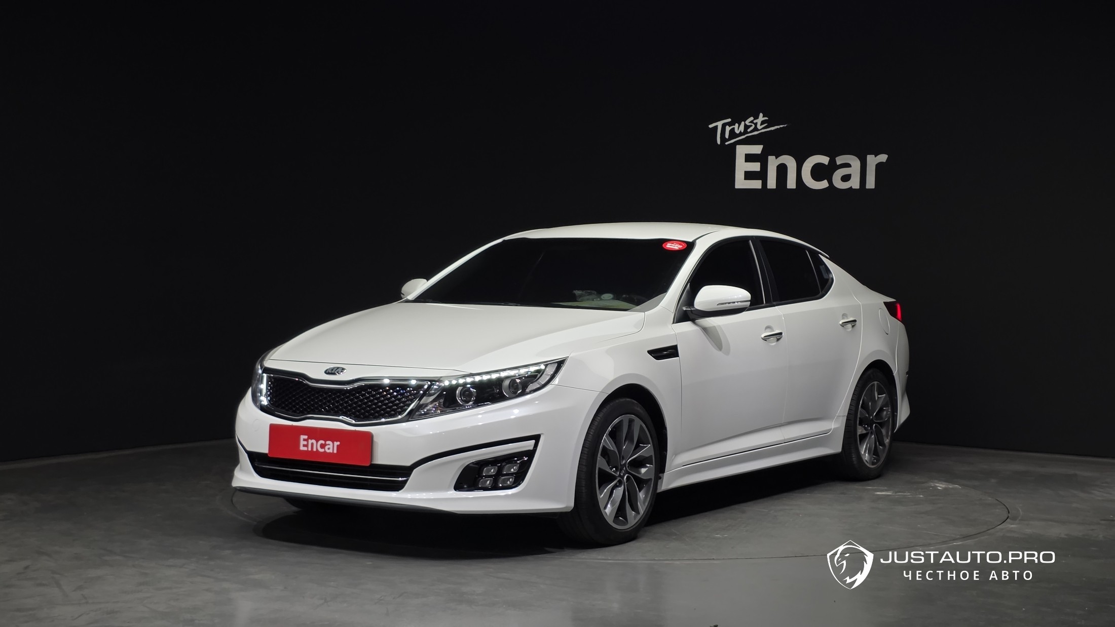 Автомобиль Kia K5
