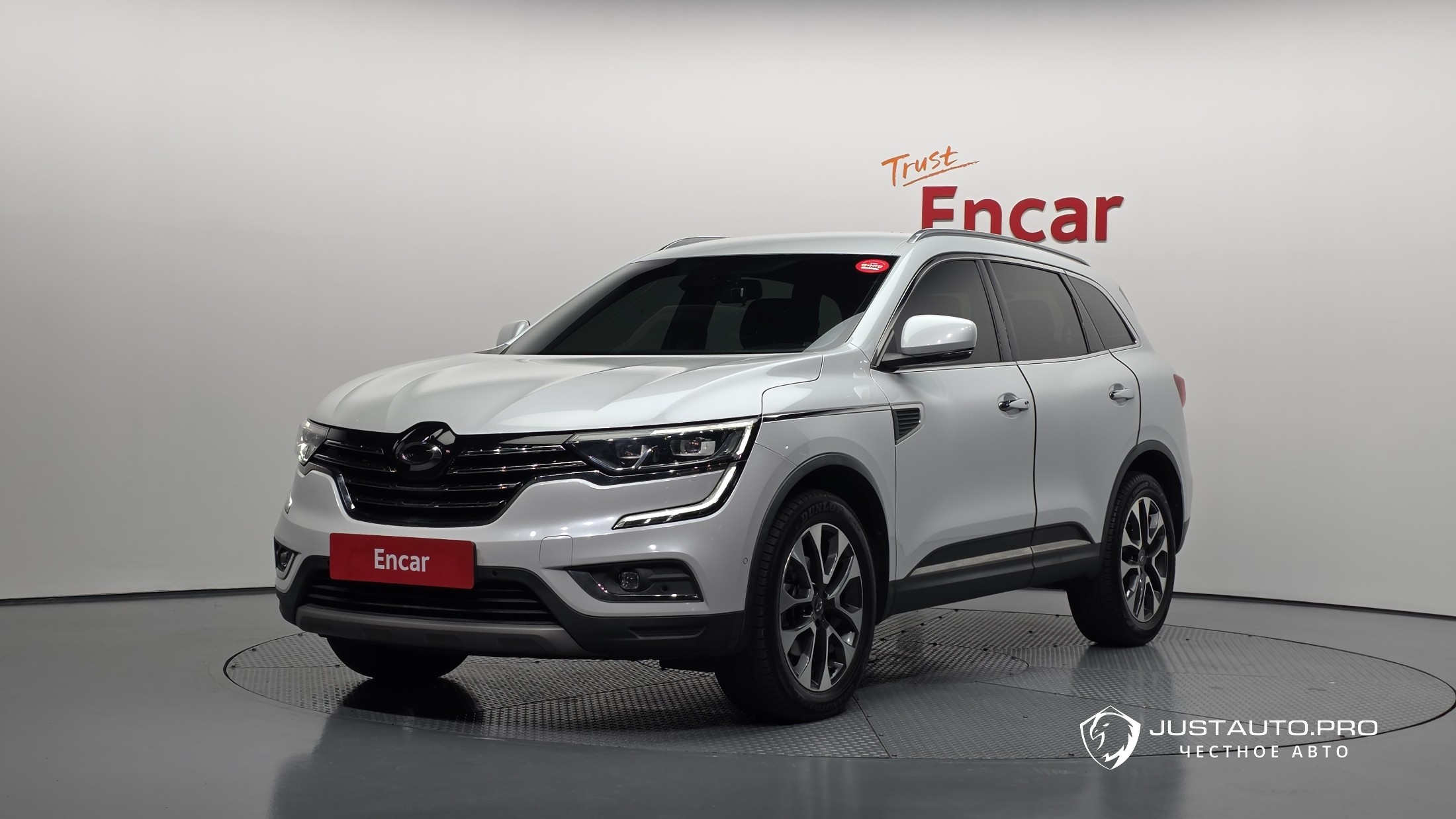 Автомобиль Renault-KoreaSamsung QM6
