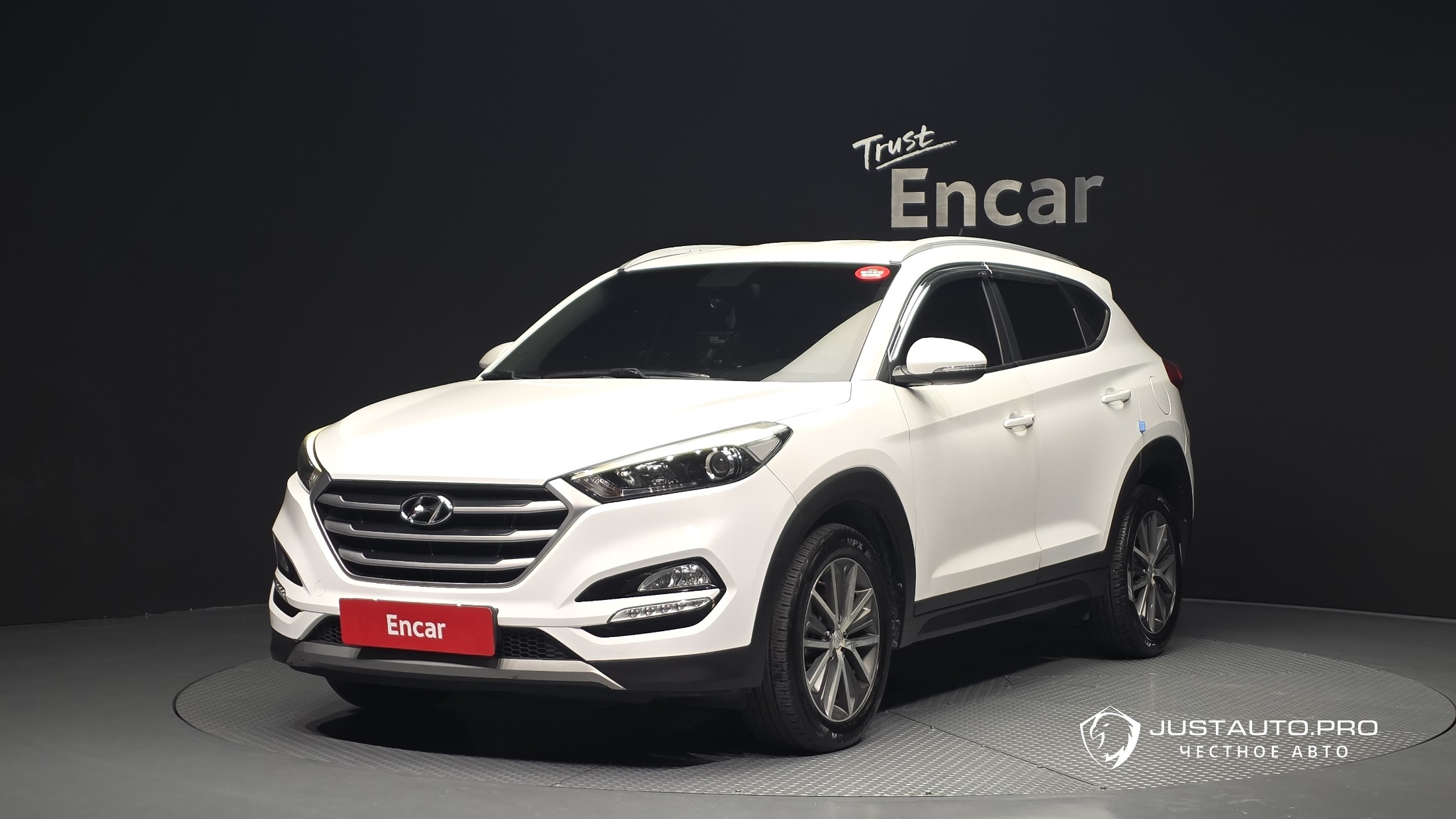 Автомобиль Hyundai Tucson