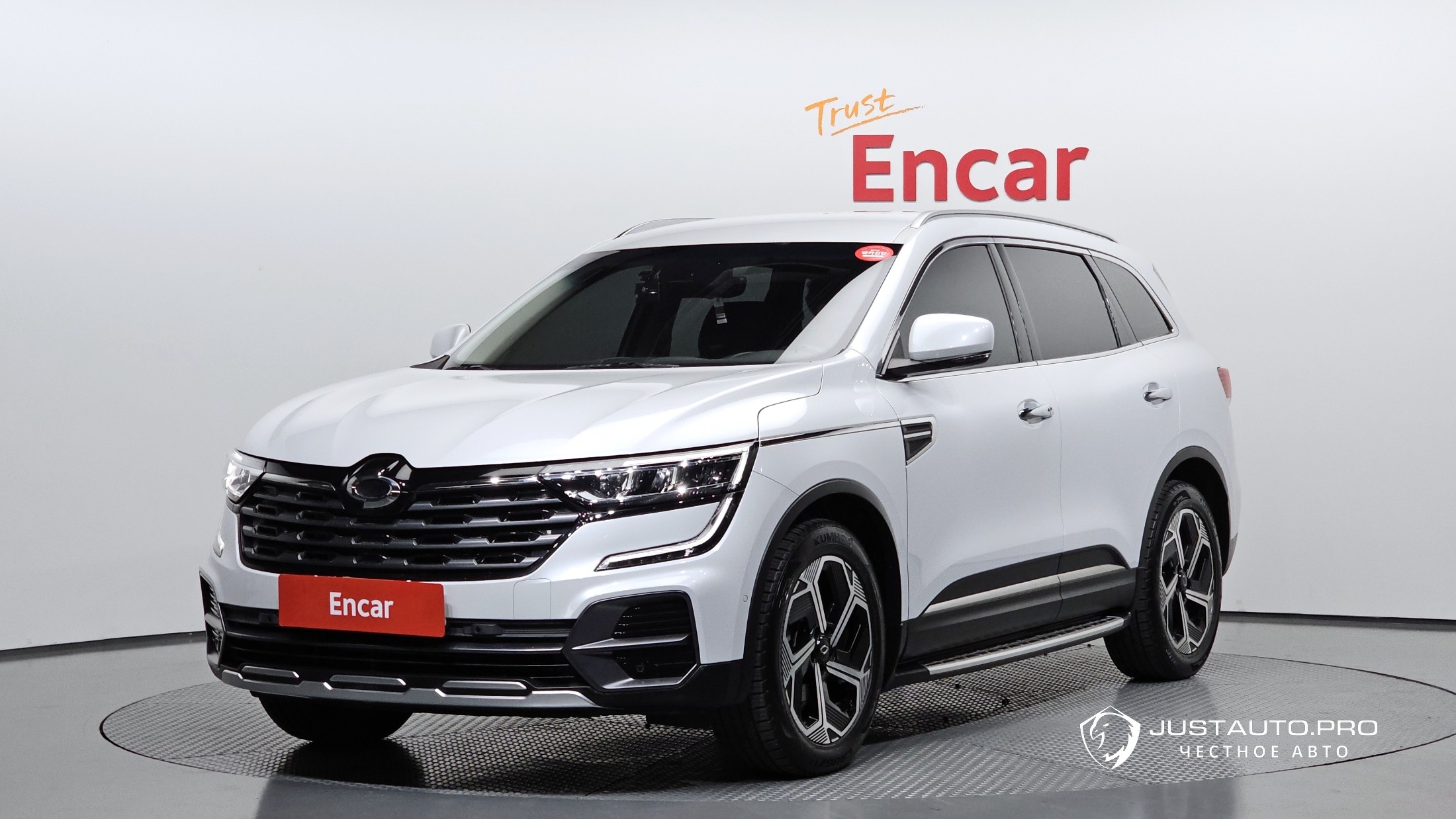 Автомобиль Renault-KoreaSamsung QM6
