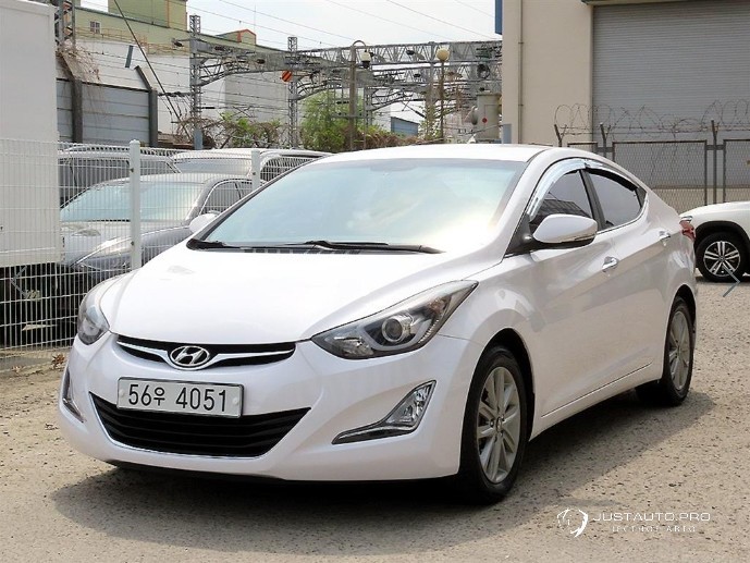 Автомобиль Hyundai AVANTE