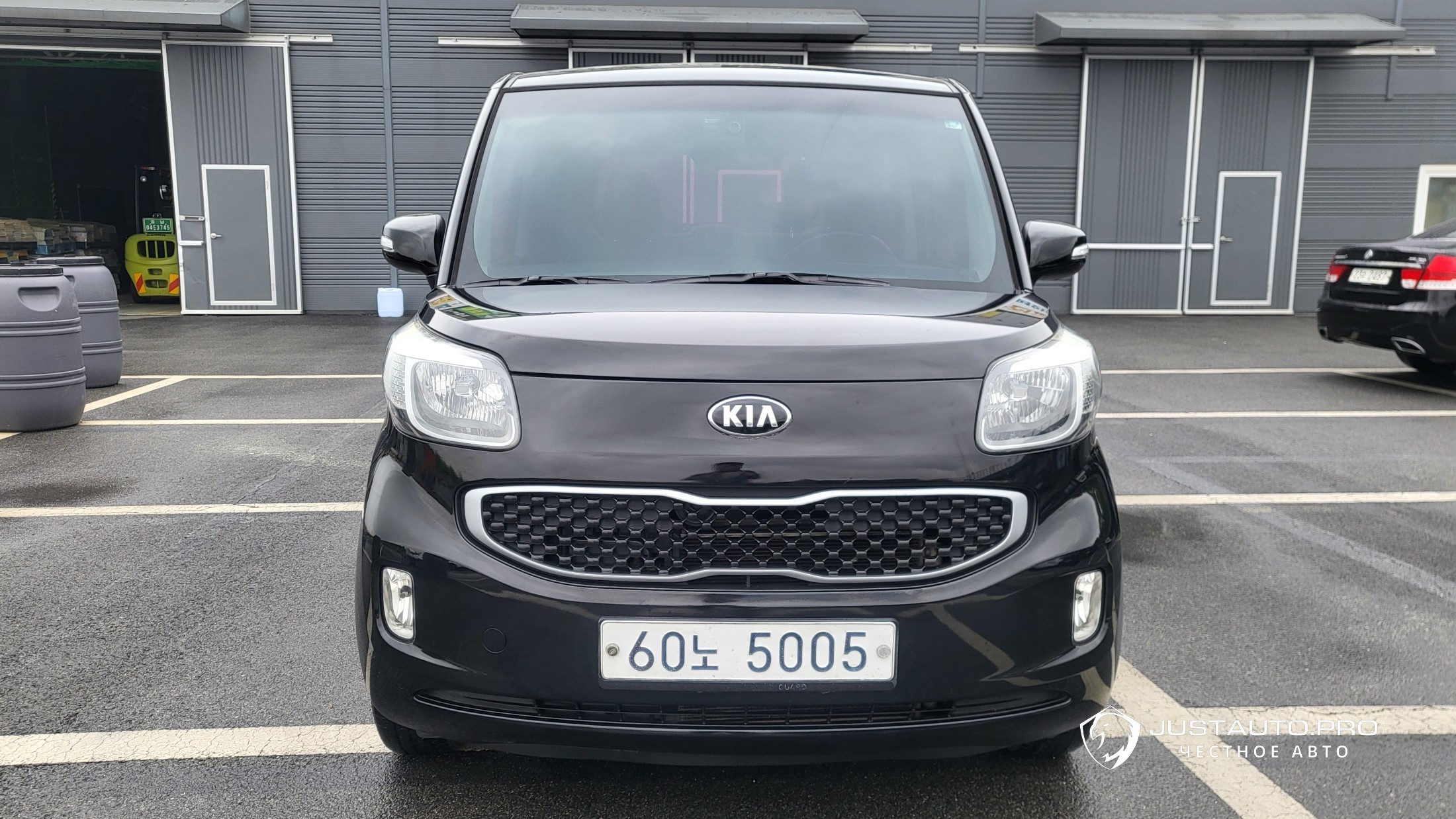 Автомобиль Kia RAY