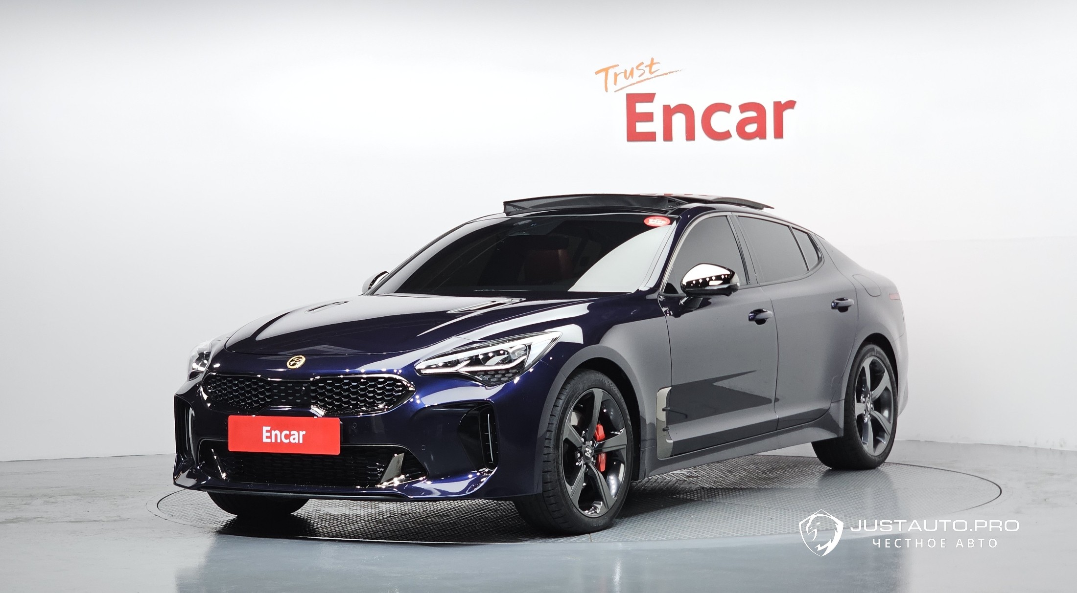 Автомобиль Kia Stinger