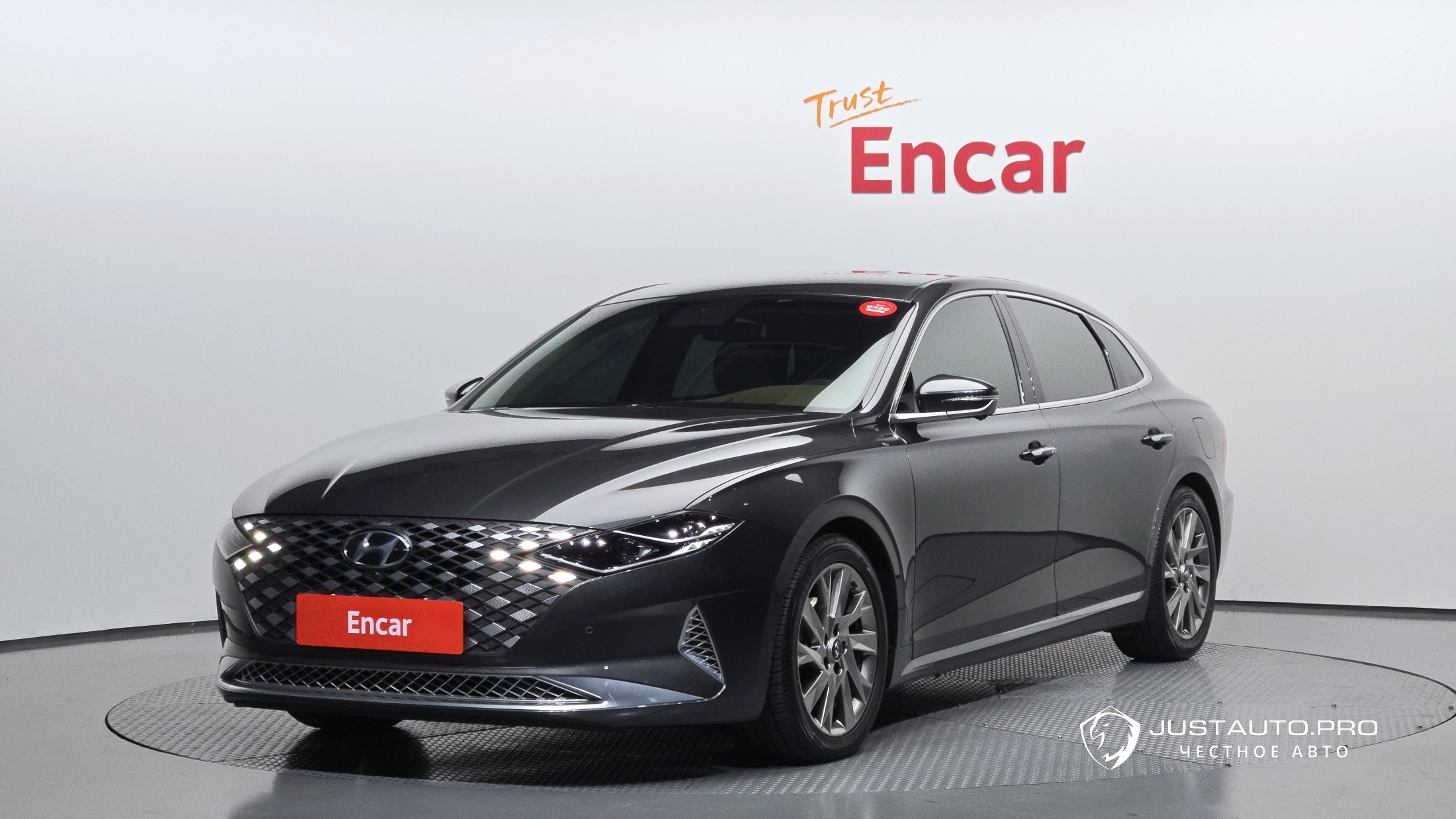 Автомобиль Hyundai Grandeur